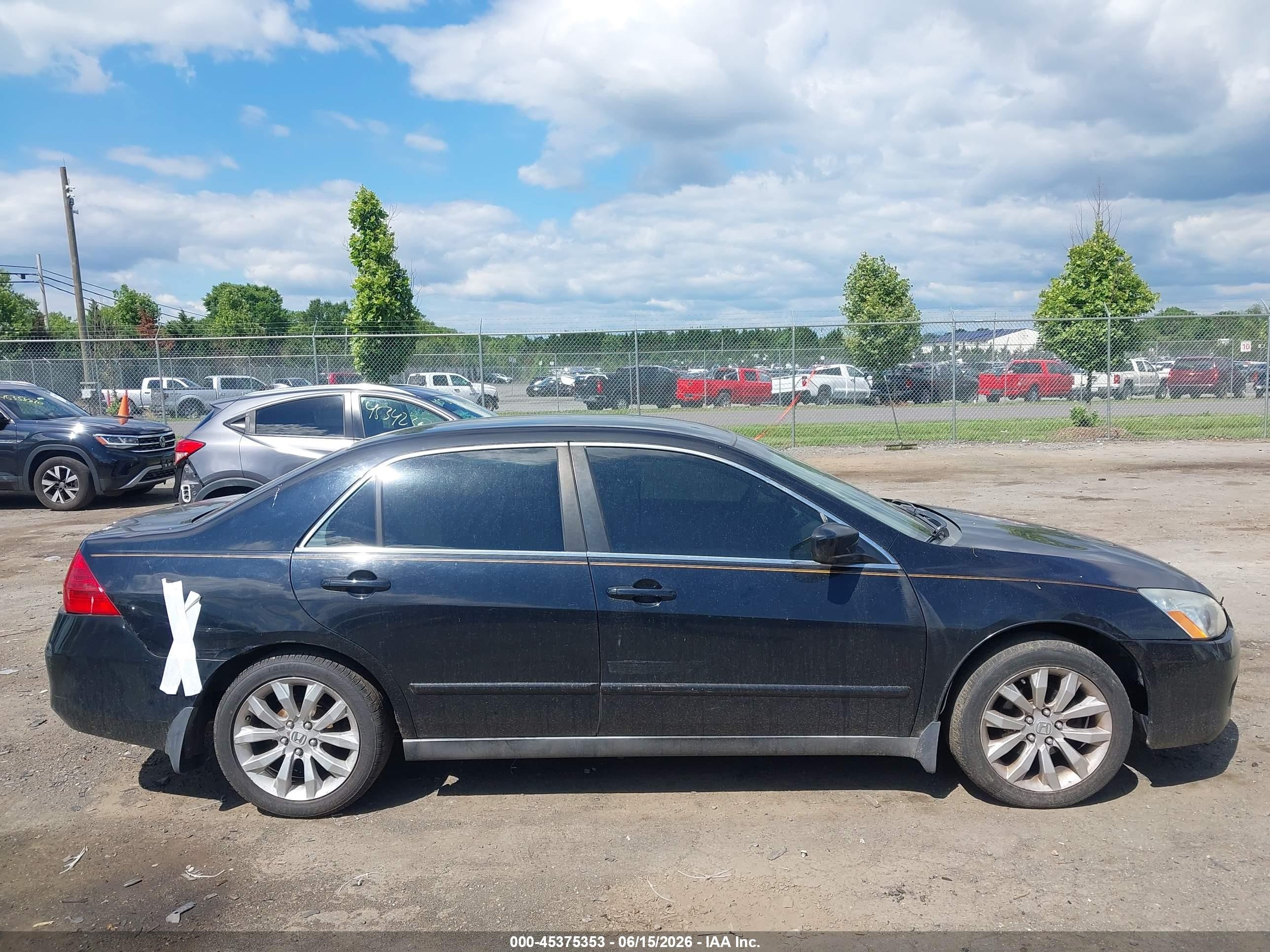 2007 Honda Accord 2.4 Lx Черный vin: 1HGCM56467A065210