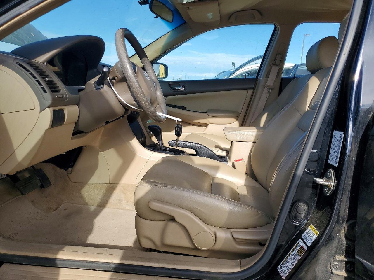 2007 Honda Accord Lx Black vin: 1HGCM56467A090740