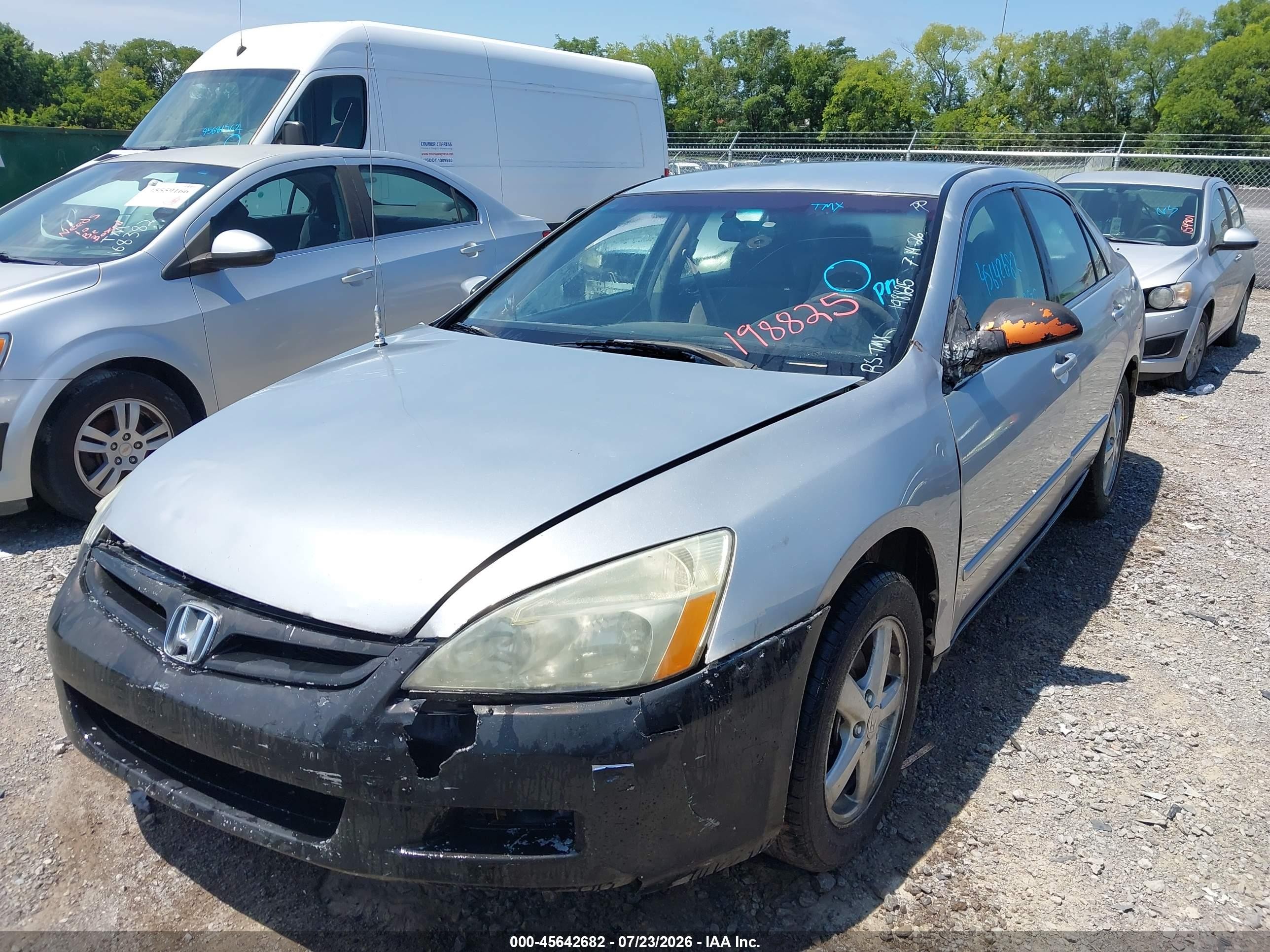 2007 Honda Accord 2.4 Lx Silver vin: 1HGCM56467A198825
