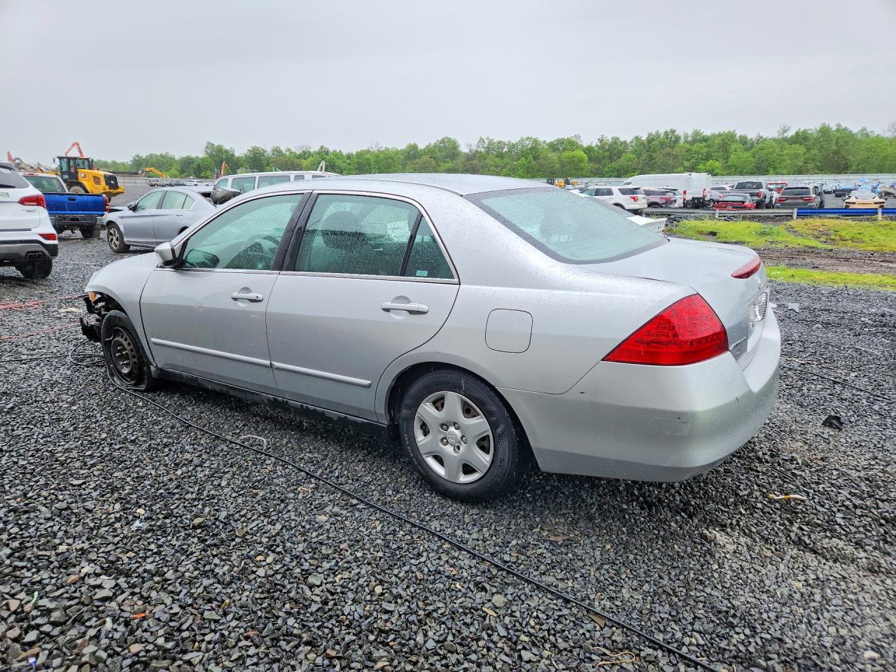 2007 Honda Accord Lx Silver vin: 1HGCM56467A219723