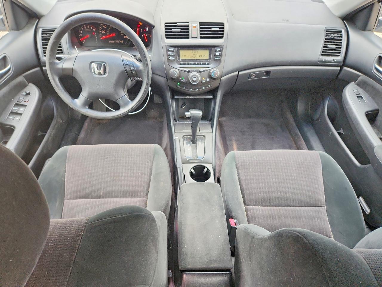 2005 Honda Accord Lx Silver vin: 1HGCM56475A009600