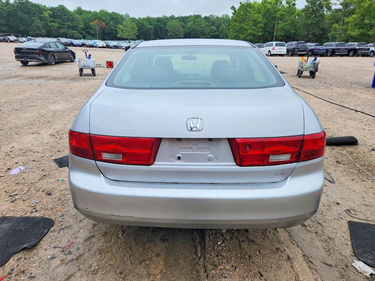 2005 Honda Accord Lx Silver vin: 1HGCM56475A009600