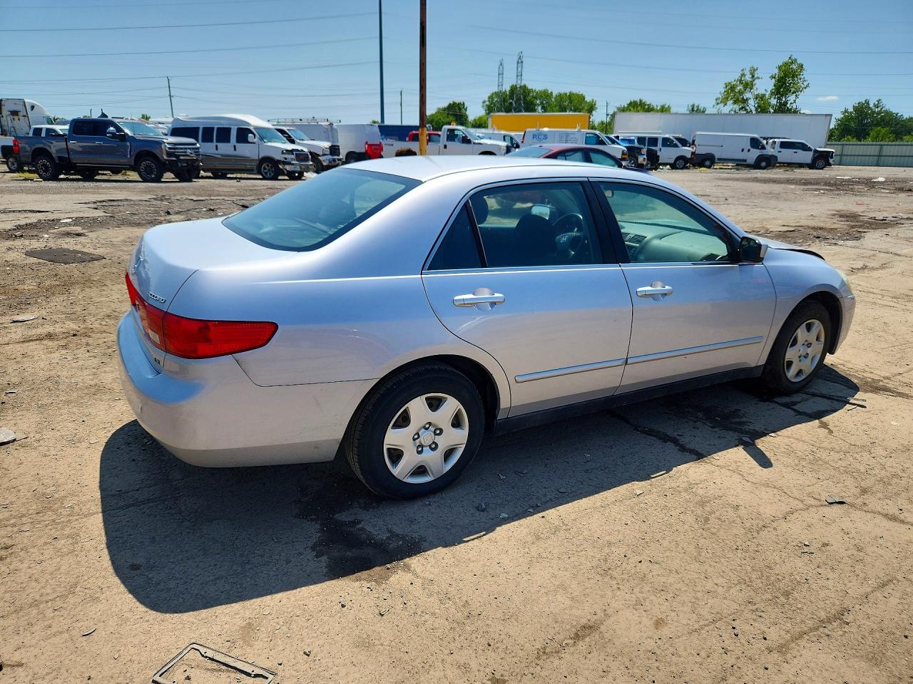 2005 Honda Accord Lx Silver vin: 1HGCM56475A014652