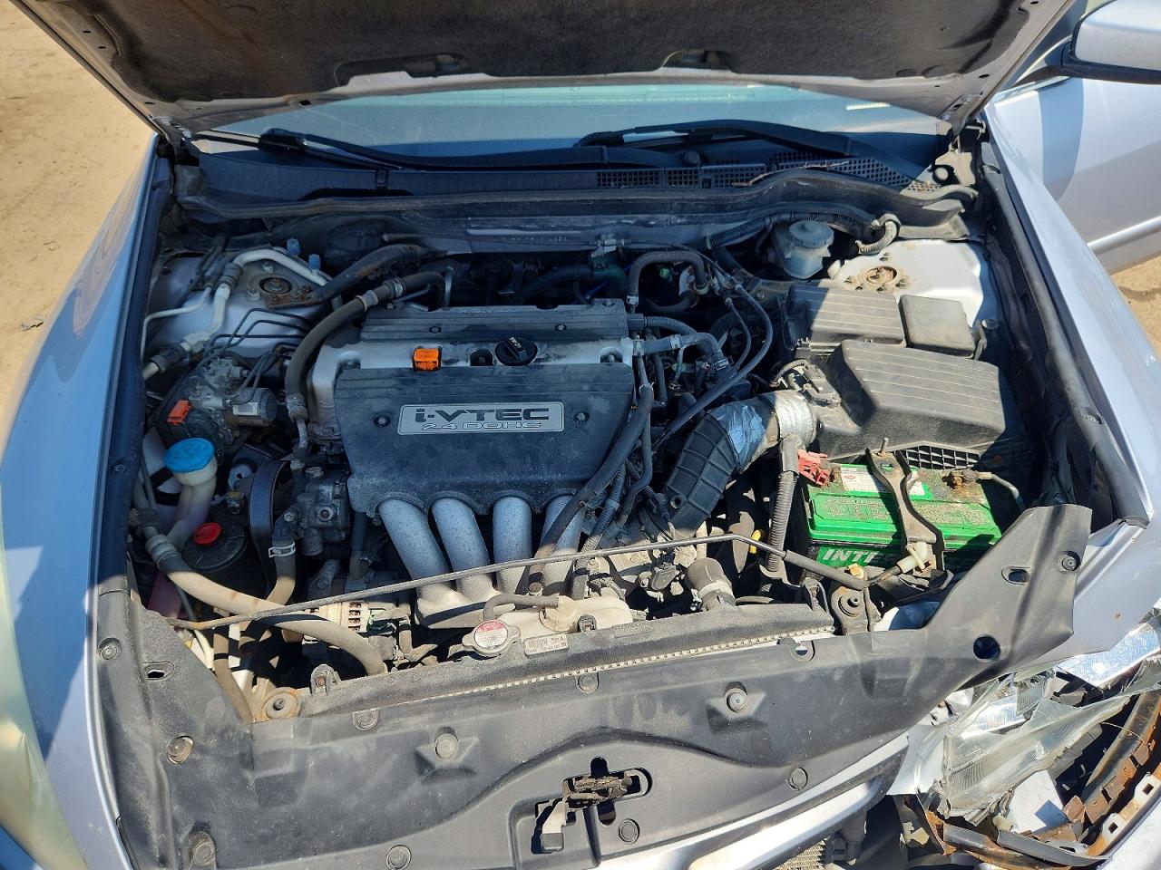 2005 Honda Accord Lx Silver vin: 1HGCM56475A014652