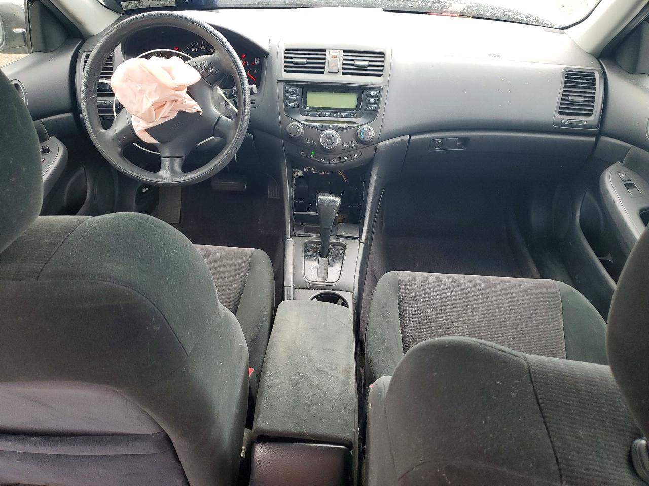 2005 Honda Accord Lx Серебряный vin: 1HGCM56475A125718
