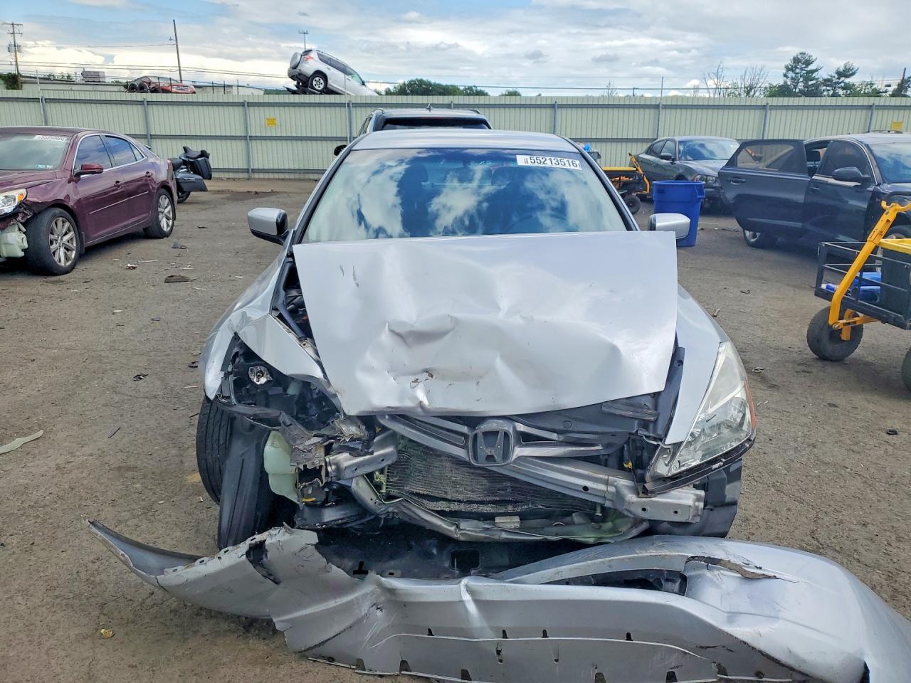 2005 Honda Accord Lx Серебряный vin: 1HGCM56475A125718
