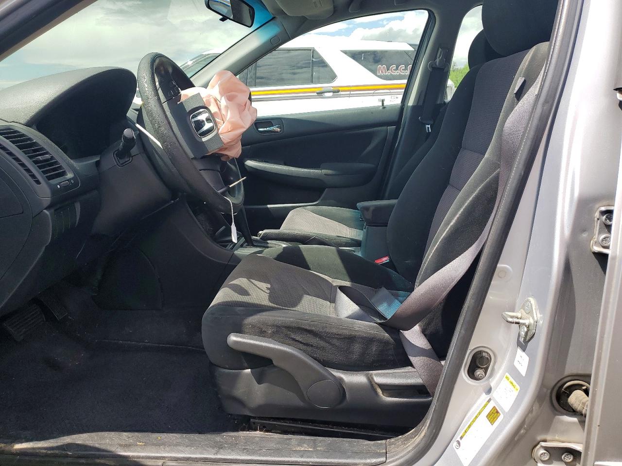 2005 Honda Accord Lx Серебряный vin: 1HGCM56475A125718