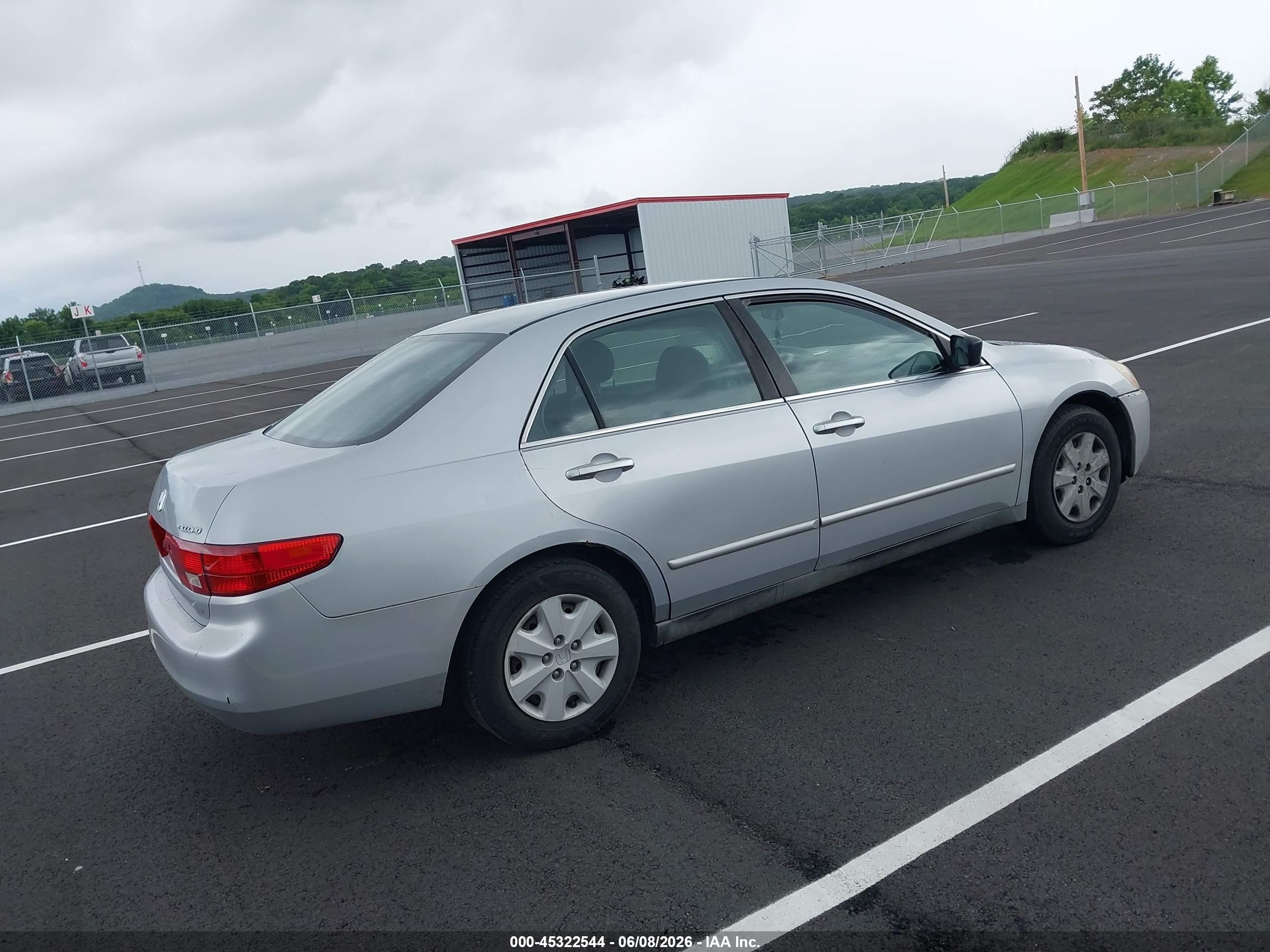 2005 Honda Accord 2.4 Lx Silver vin: 1HGCM56475A185062