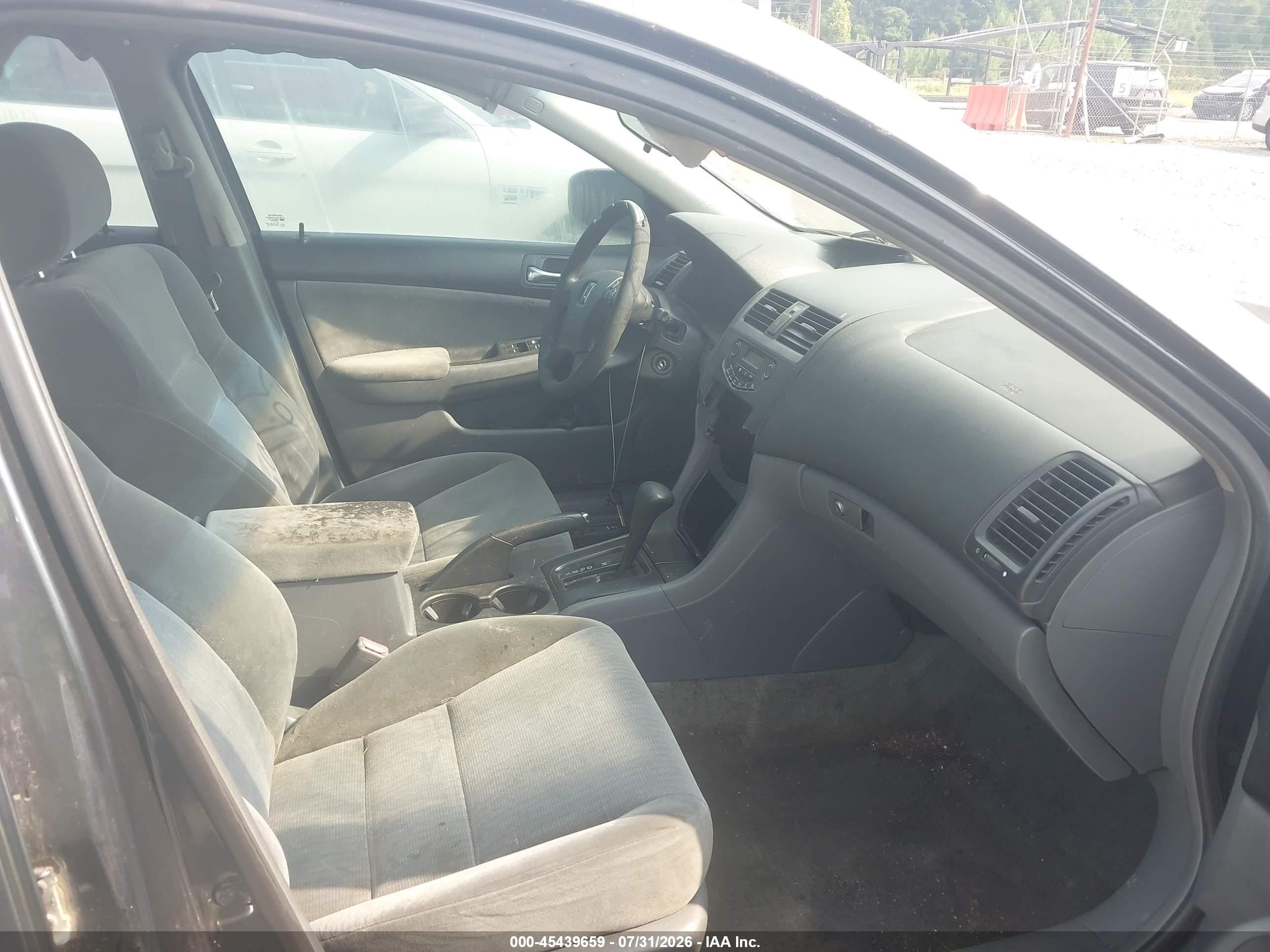 2005 Honda Accord 2.4 Lx Gray vin: 1HGCM56475A193453