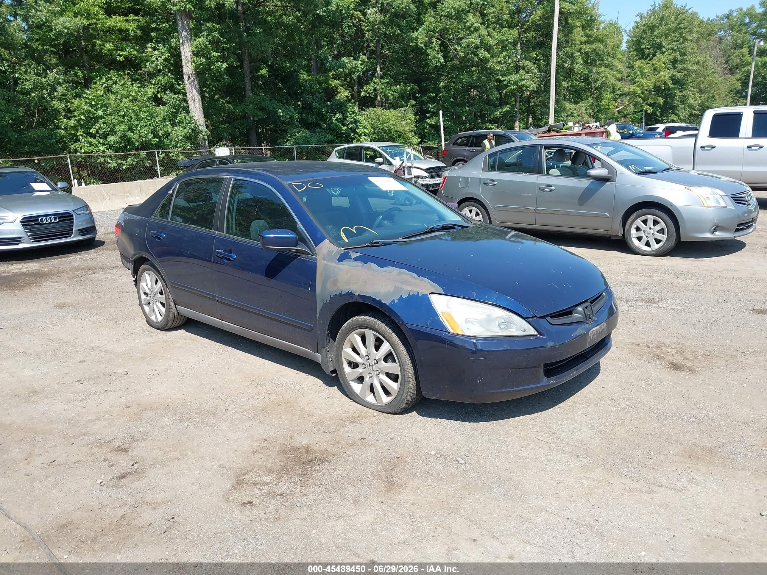 2005 Honda Accord 2.4 Lx Blue vin: 1HGCM56475L001470