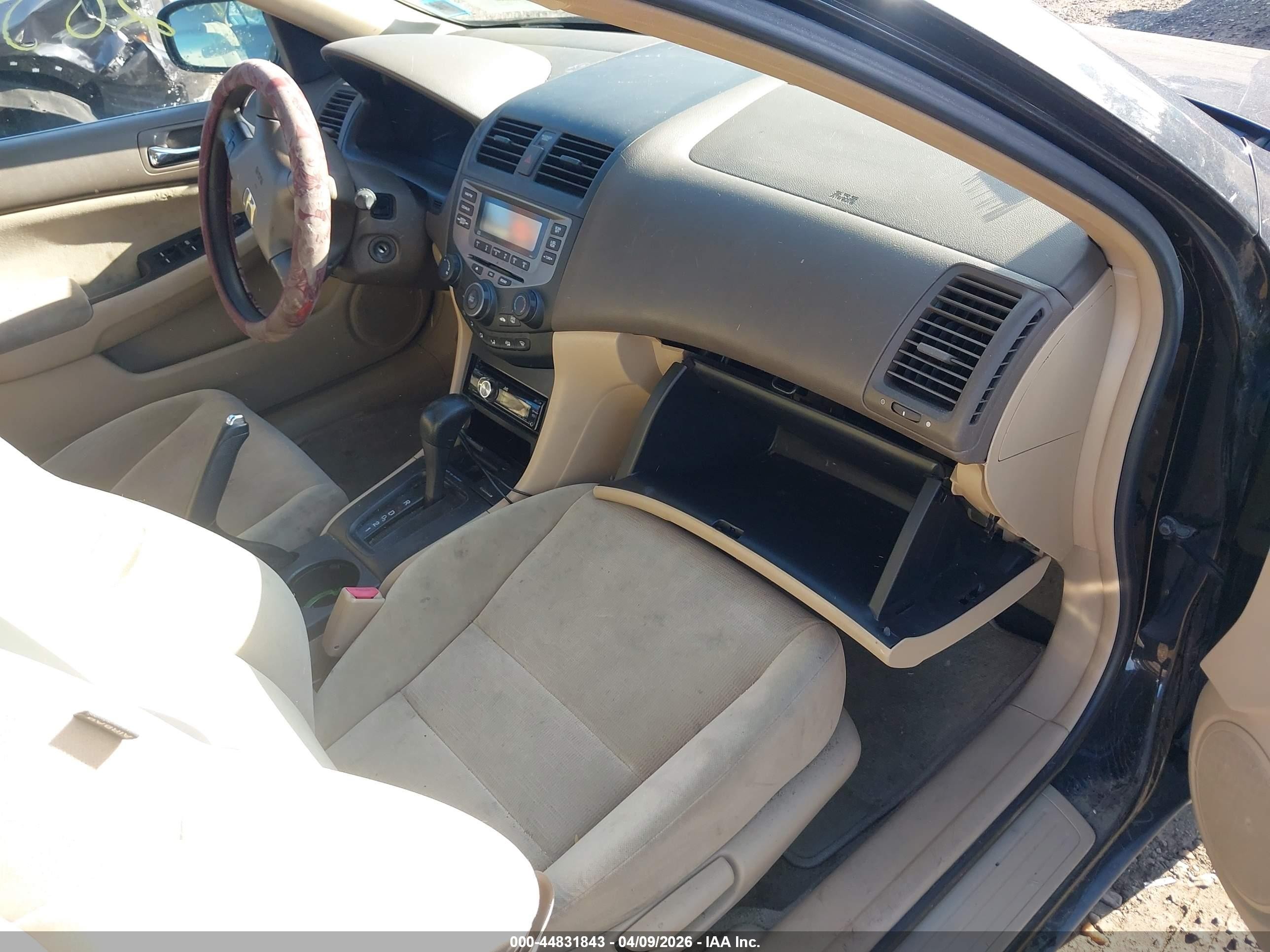 2006 Honda Accord 2.4 Lx Черный vin: 1HGCM56476A174791