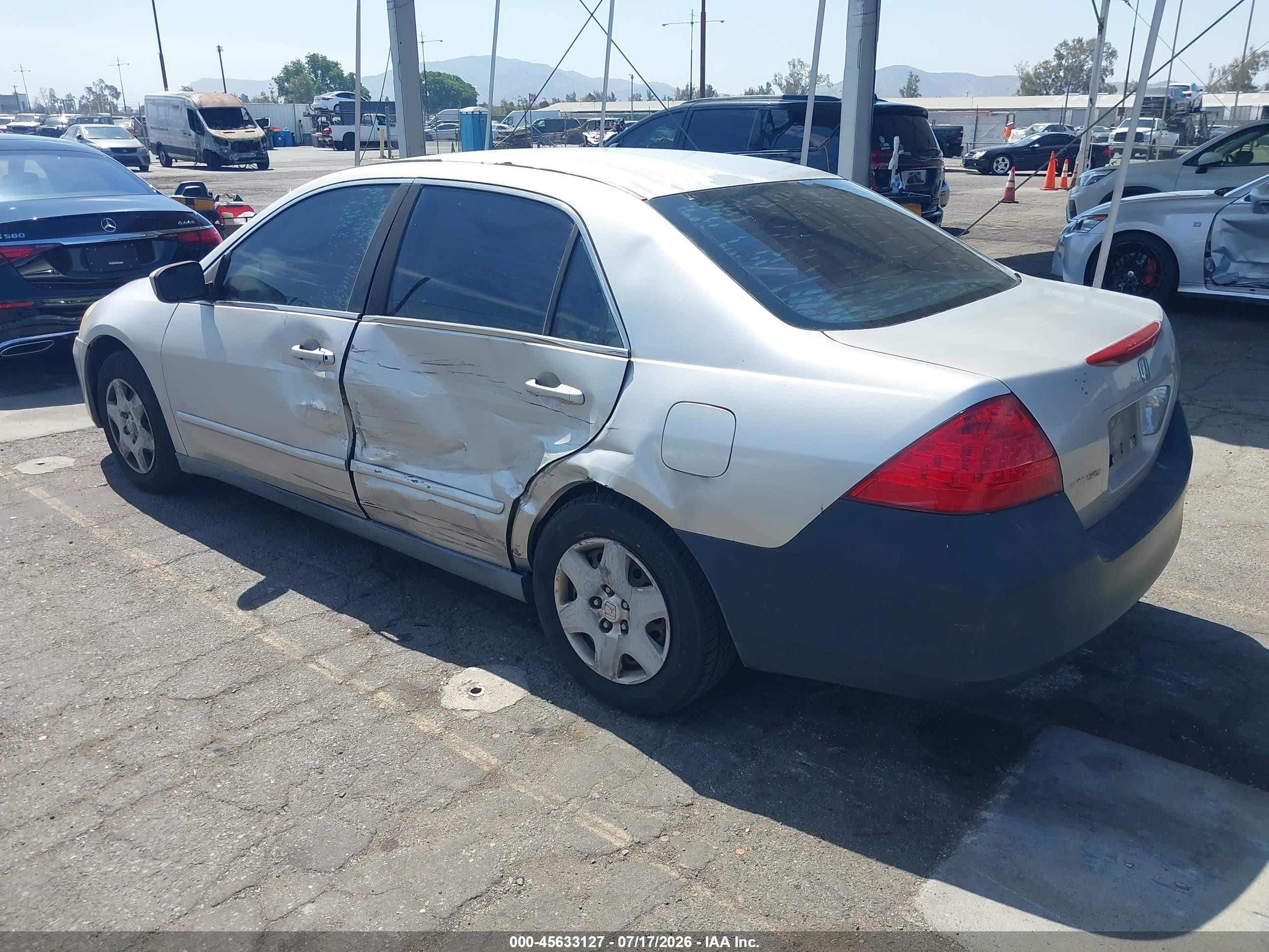 2007 Honda Accord 2.4 Lx Серебряный vin: 1HGCM56477A047654