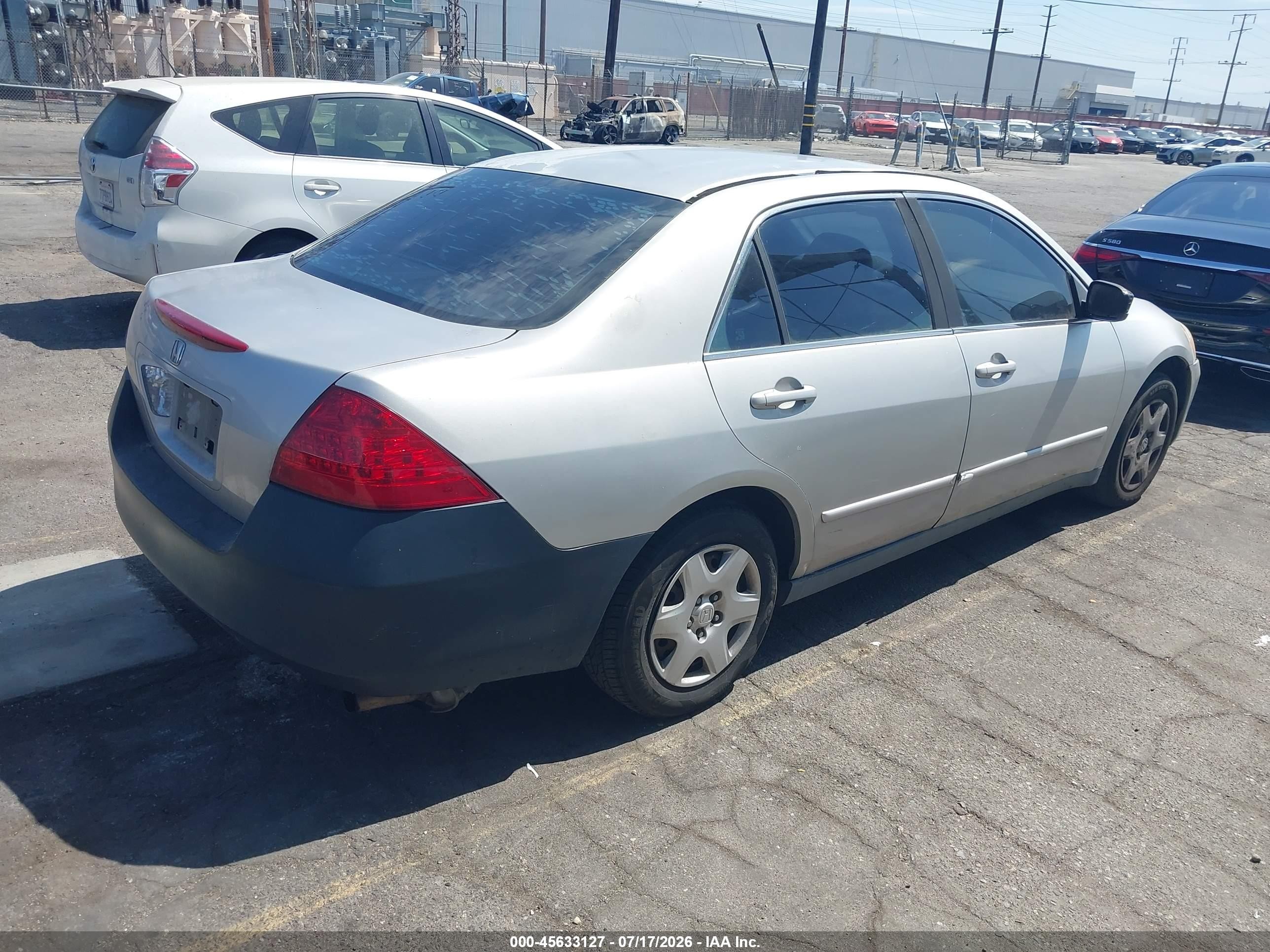 2007 Honda Accord 2.4 Lx Серебряный vin: 1HGCM56477A047654
