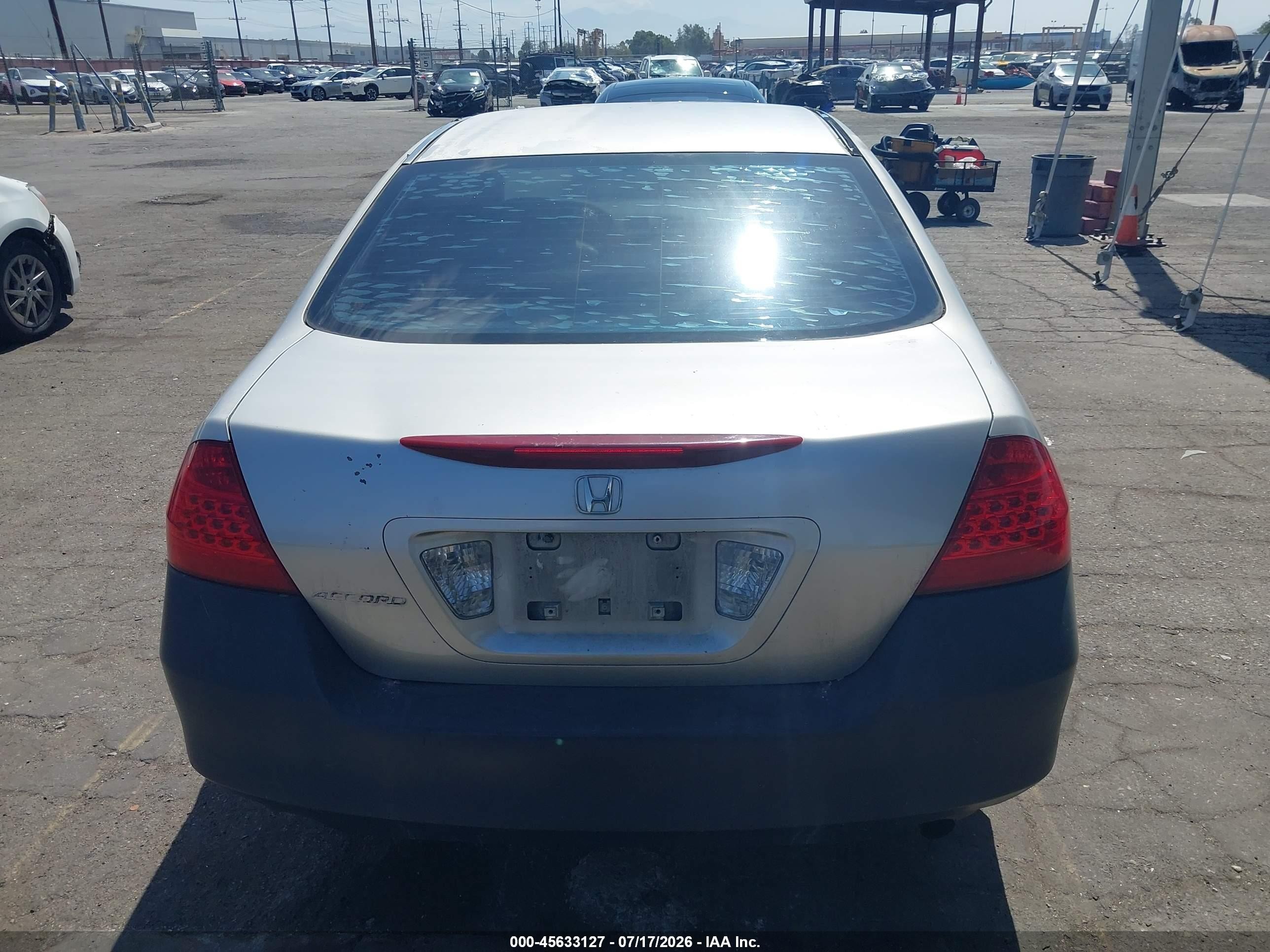 2007 Honda Accord 2.4 Lx Серебряный vin: 1HGCM56477A047654