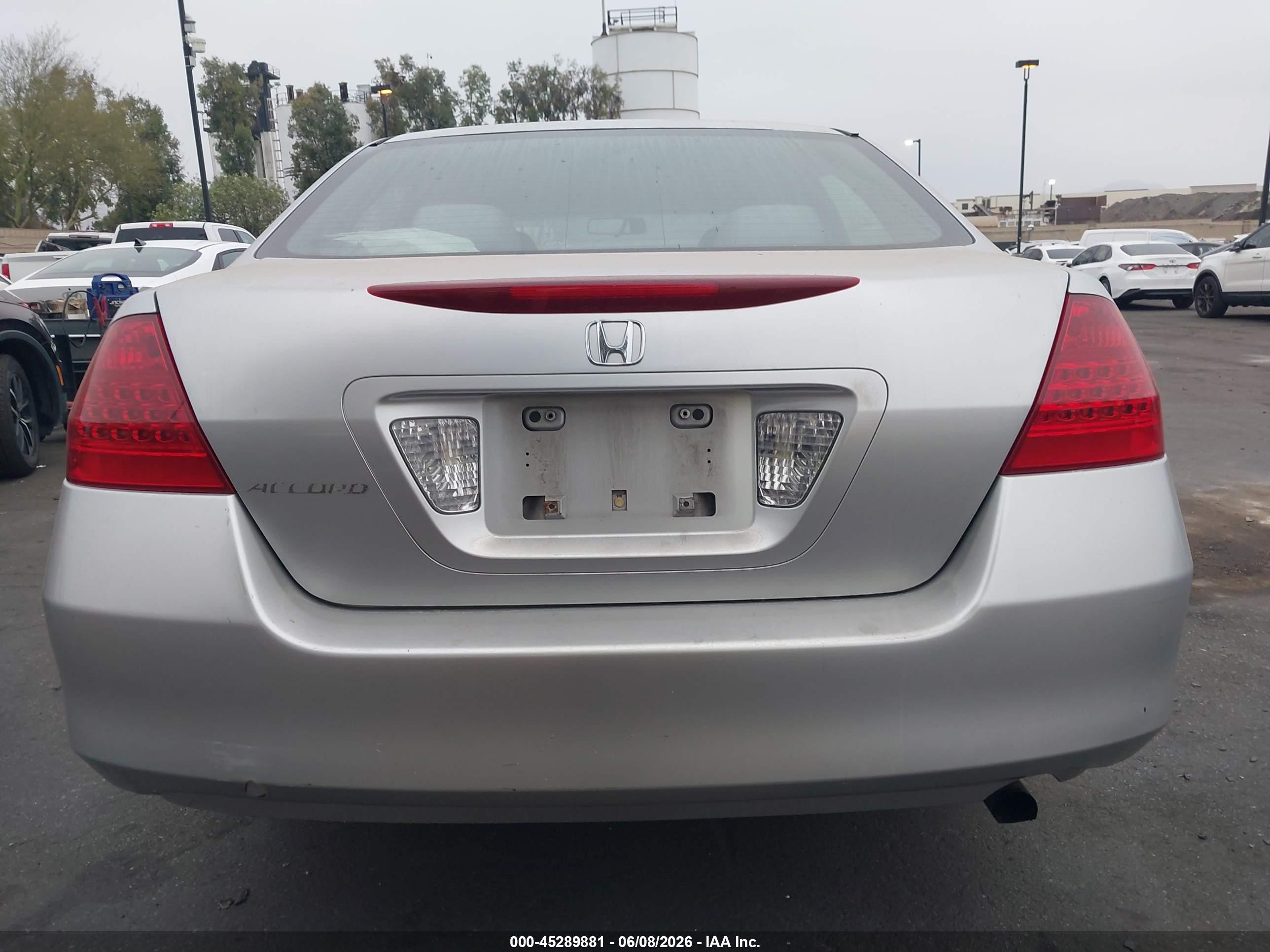 2007 Honda Accord 2.4 Lx Silver vin: 1HGCM56477A202168