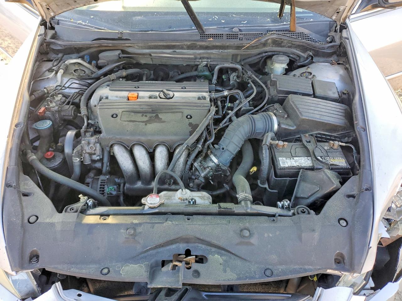 2004 Honda Accord Lx Silver vin: 1HGCM56484A060747