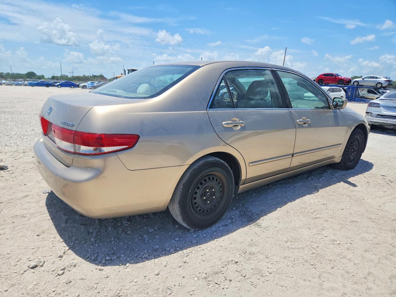 2004 Honda Accord Lx Beige vin: 1HGCM56484A144843