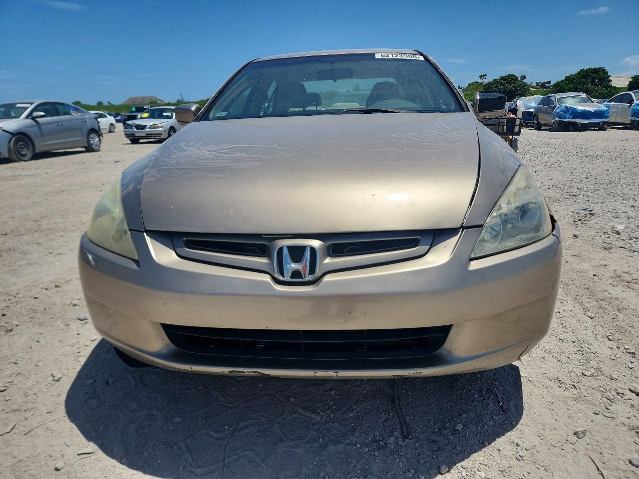 2004 Honda Accord Lx Beige vin: 1HGCM56484A144843