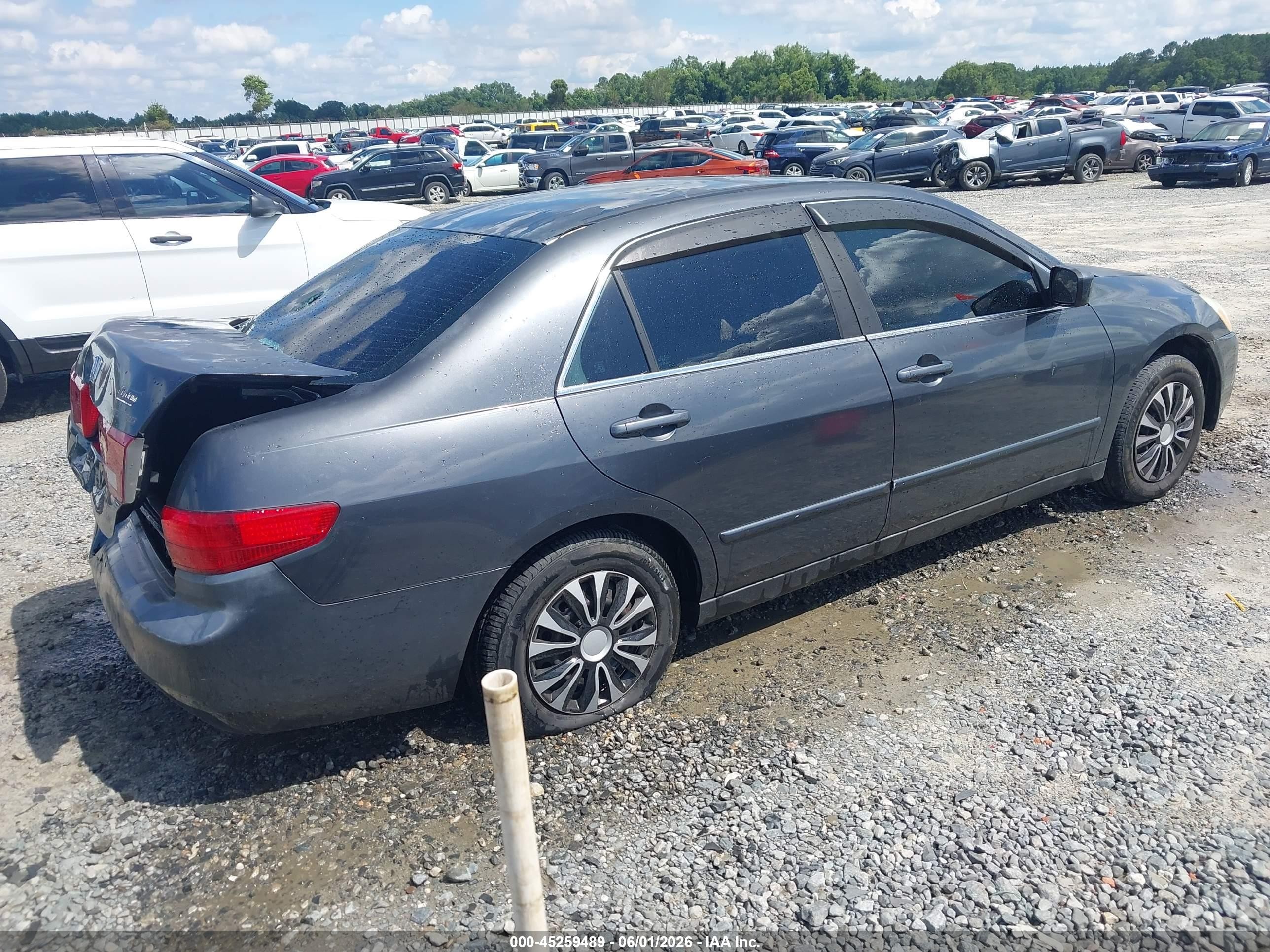 2005 Honda Accord 2.4 Lx Gray vin: 1HGCM56485A005099