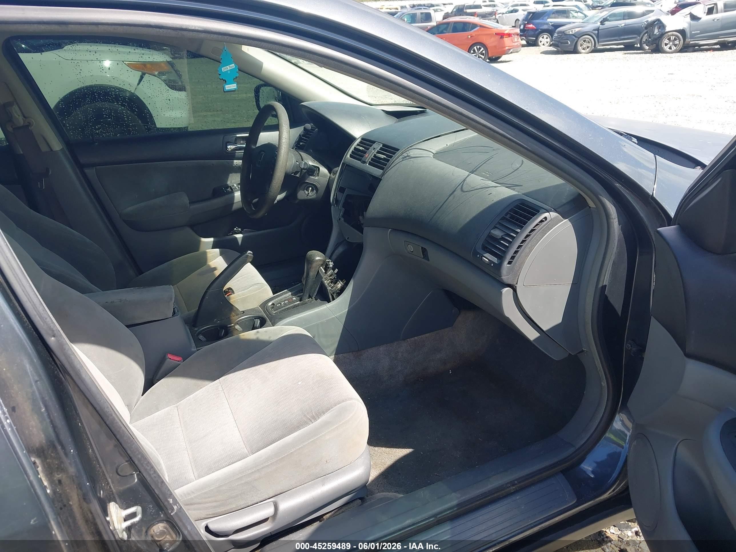 2005 Honda Accord 2.4 Lx Gray vin: 1HGCM56485A005099