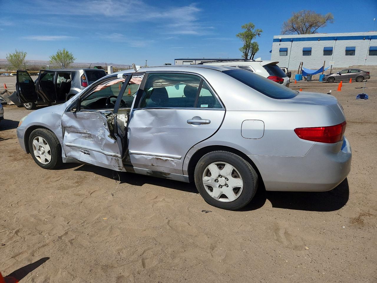 2005 Honda Accord Lx Silver vin: 1HGCM56485A112881