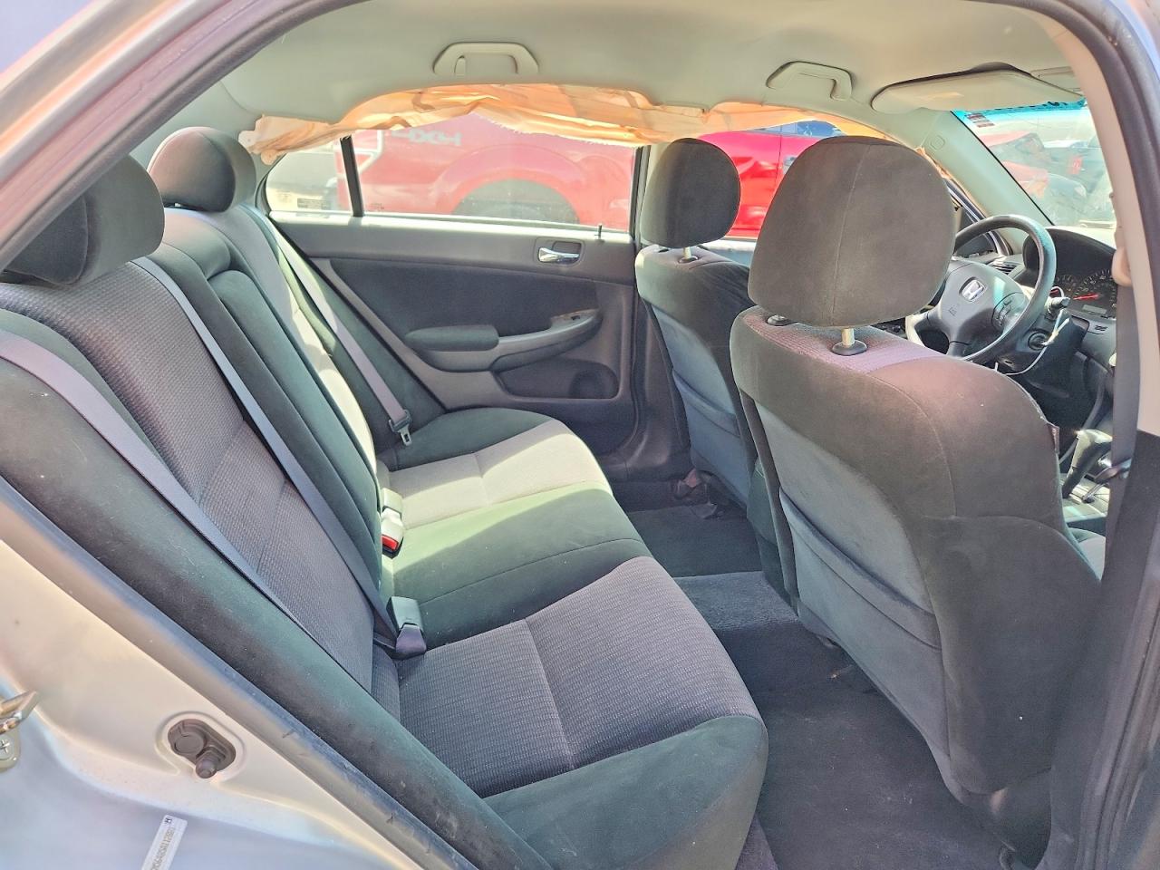 2005 Honda Accord Lx Silver vin: 1HGCM56485A112881