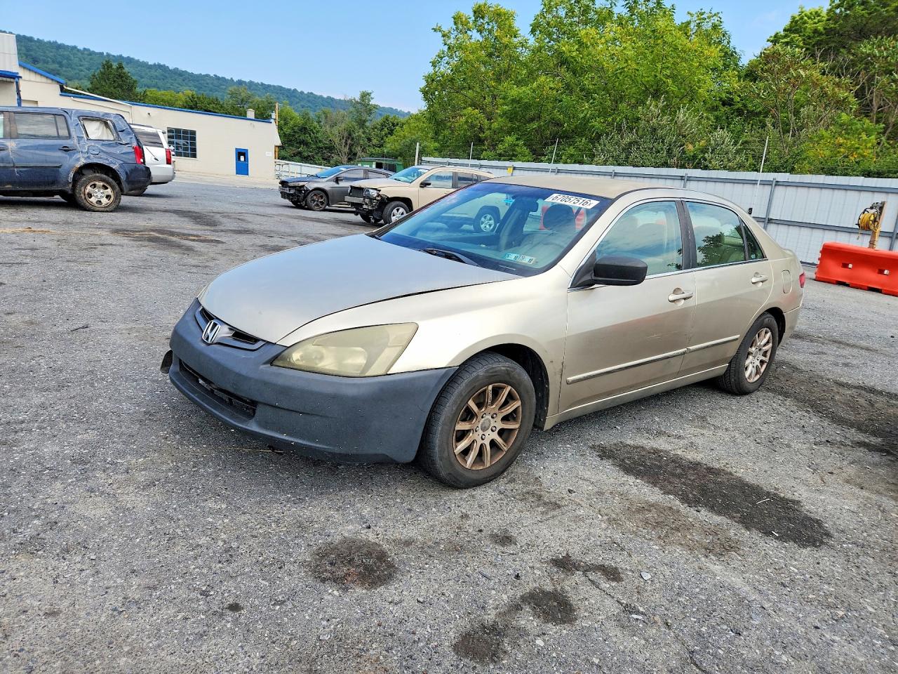 2005 Honda Accord Lx Gold vin: 1HGCM56485A189184