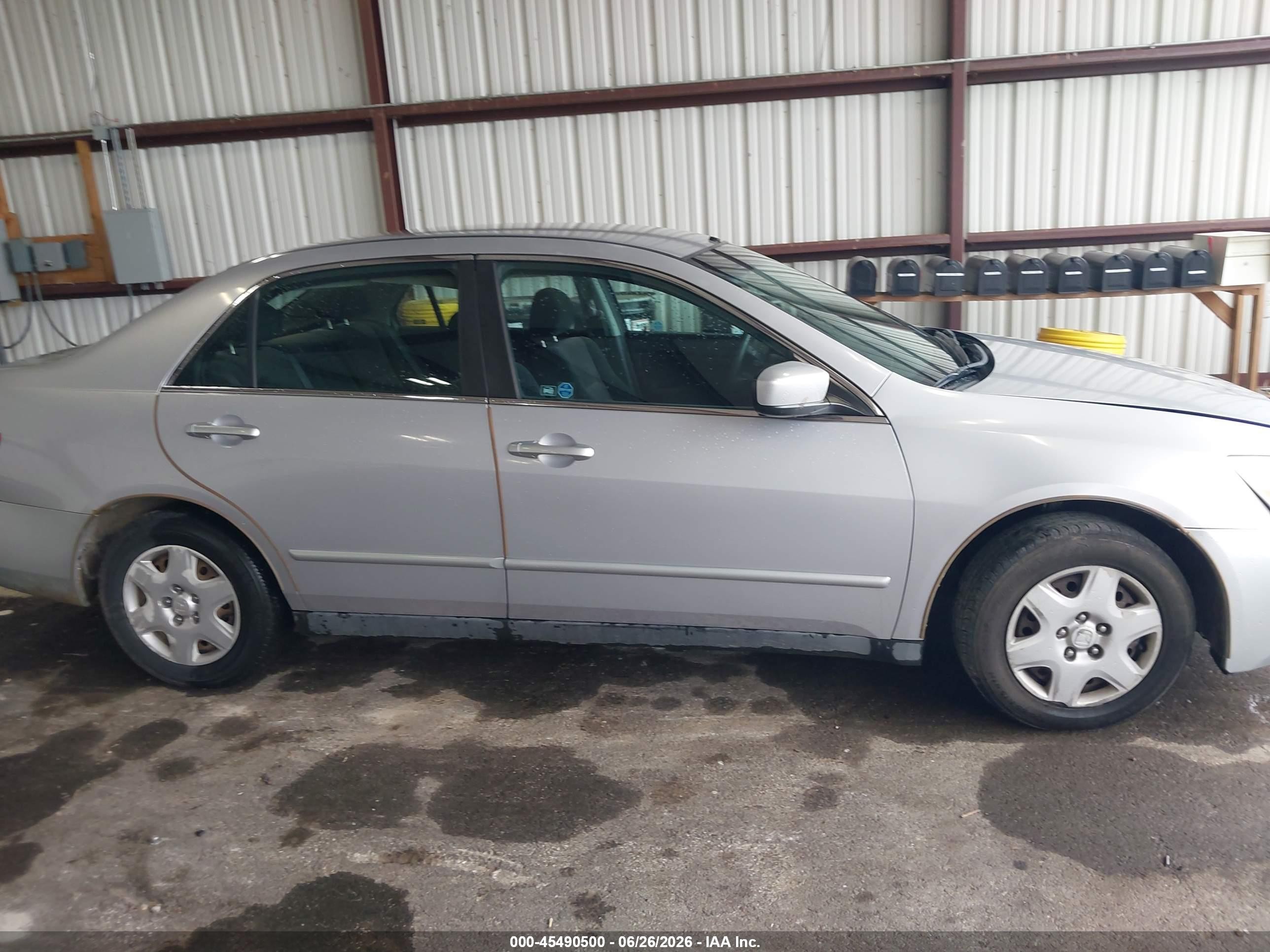 2005 Honda Accord 2.4 Lx Silver vin: 1HGCM56485L000490