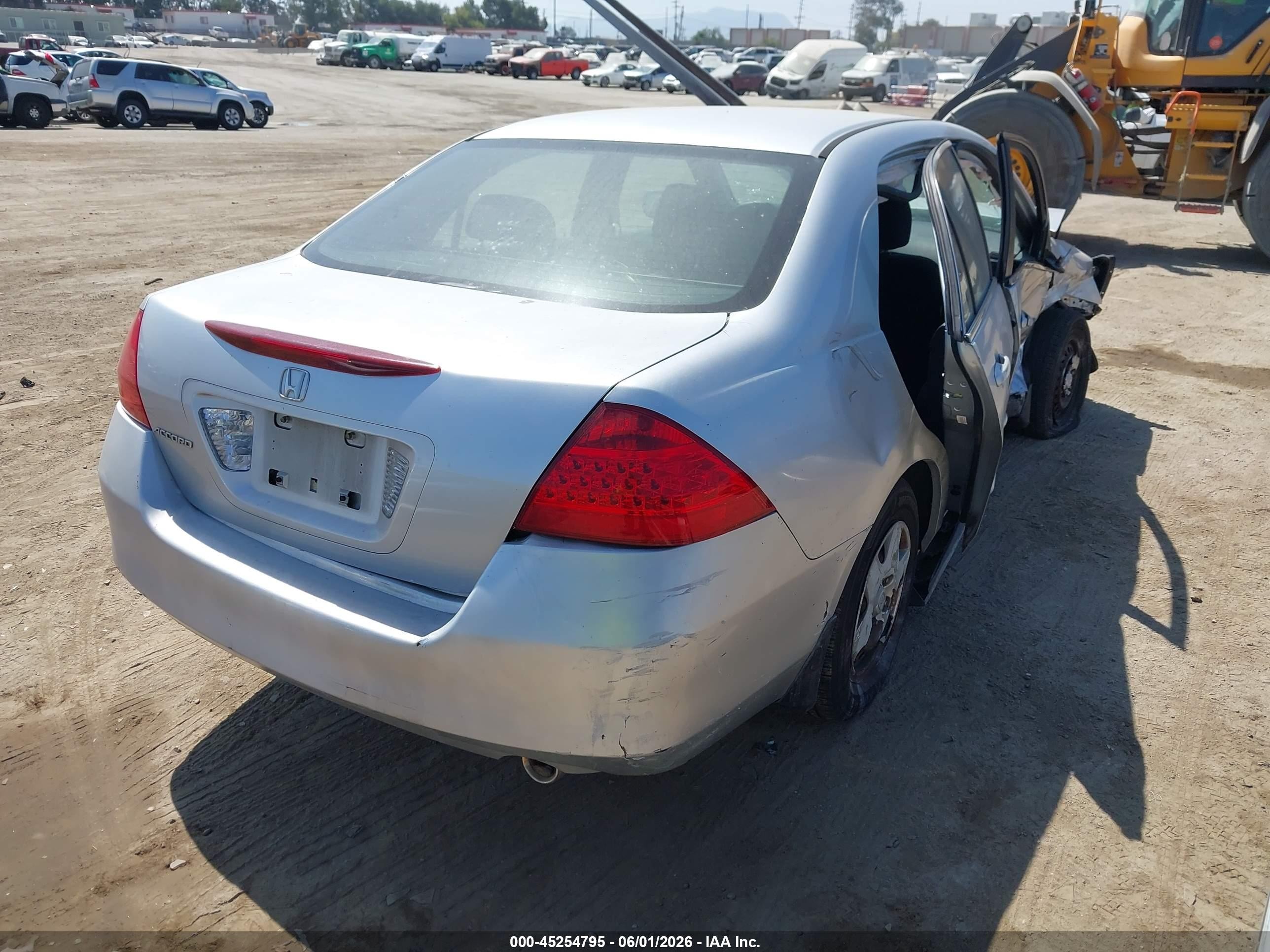 2006 Honda Accord 2.4 Lx Silver vin: 1HGCM56486A077180