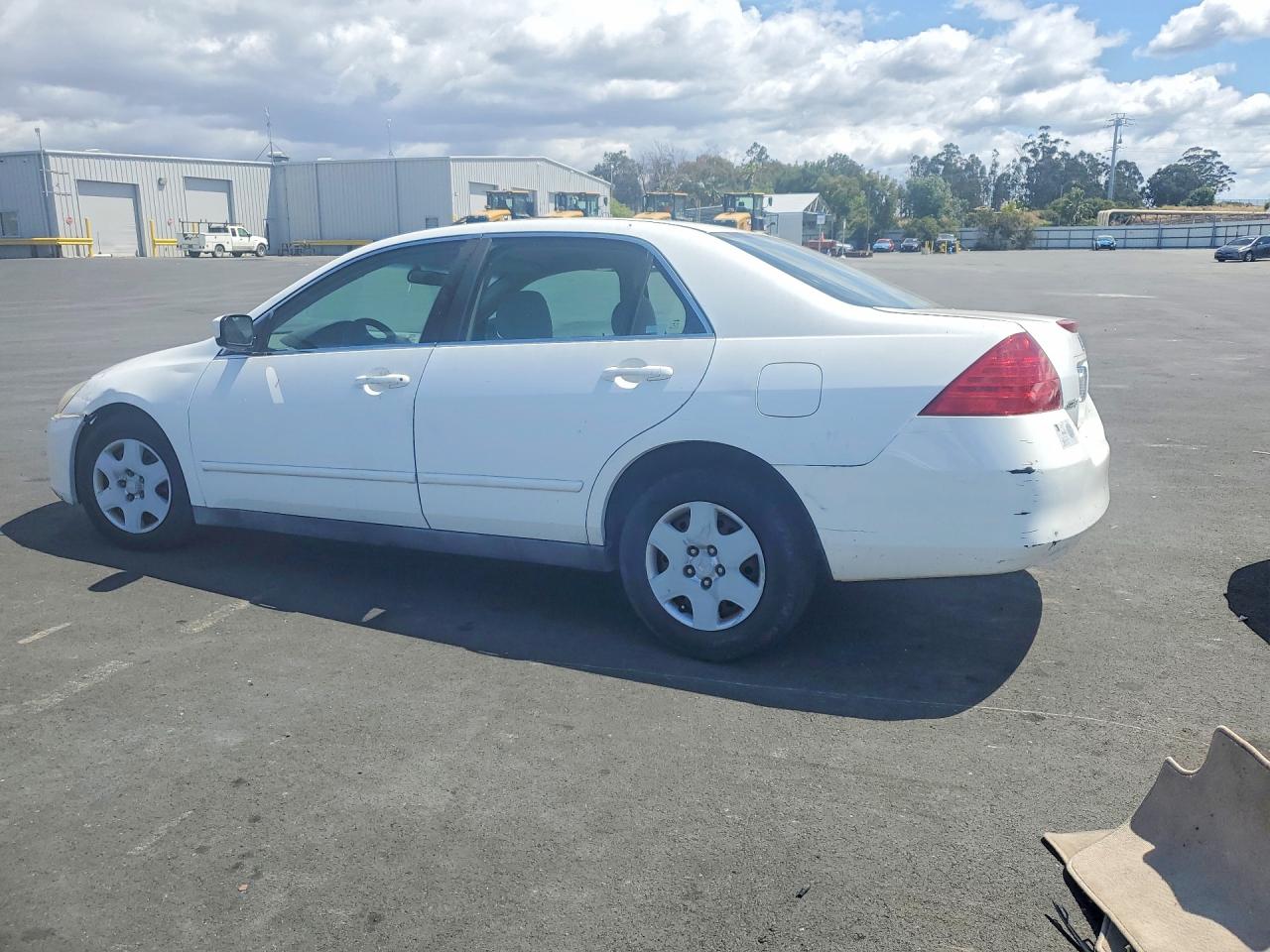 2006 Honda Accord Lx White vin: 1HGCM56486A079091
