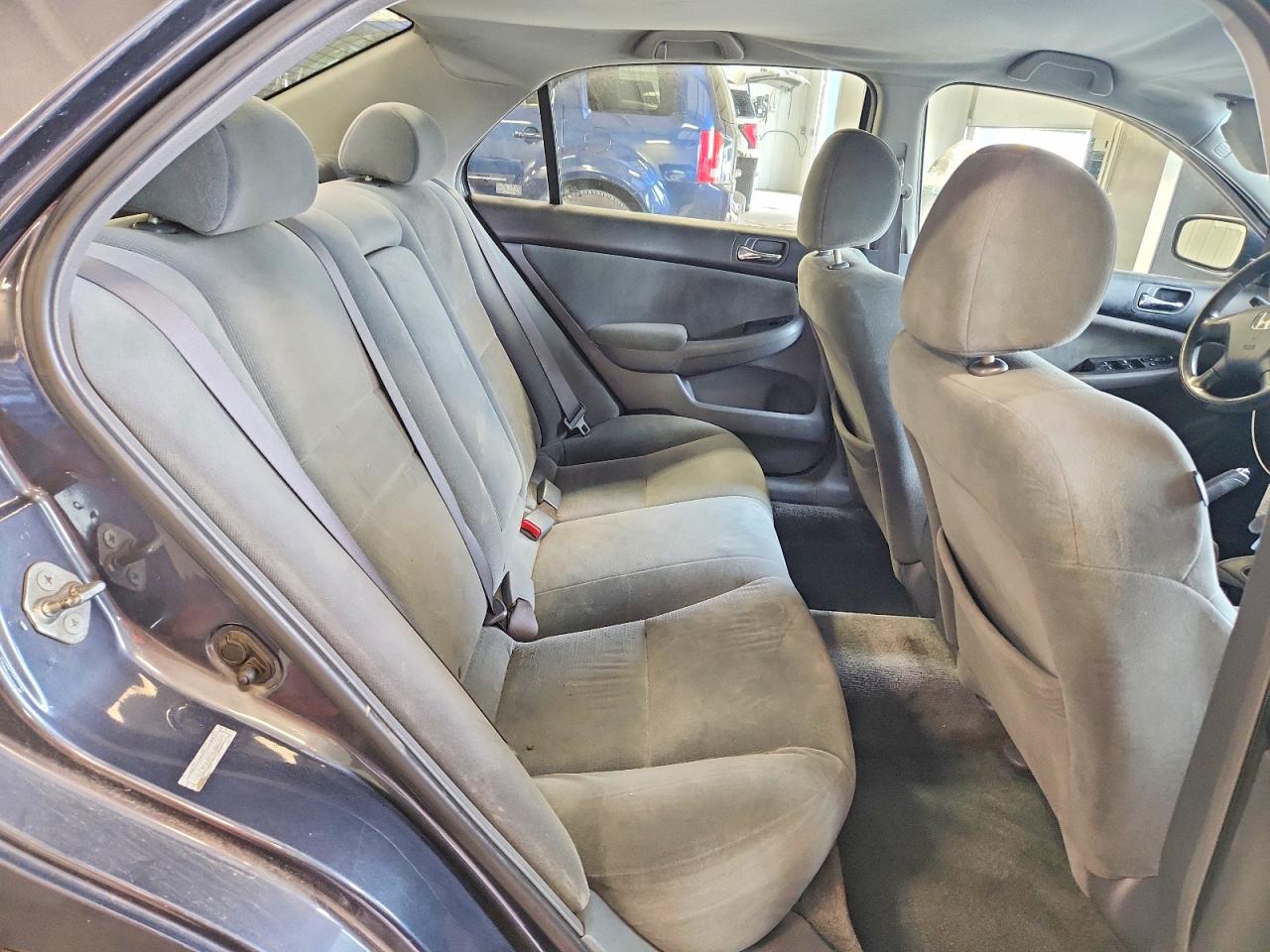 2007 Honda Accord Lx Gray vin: 1HGCM56487A084227