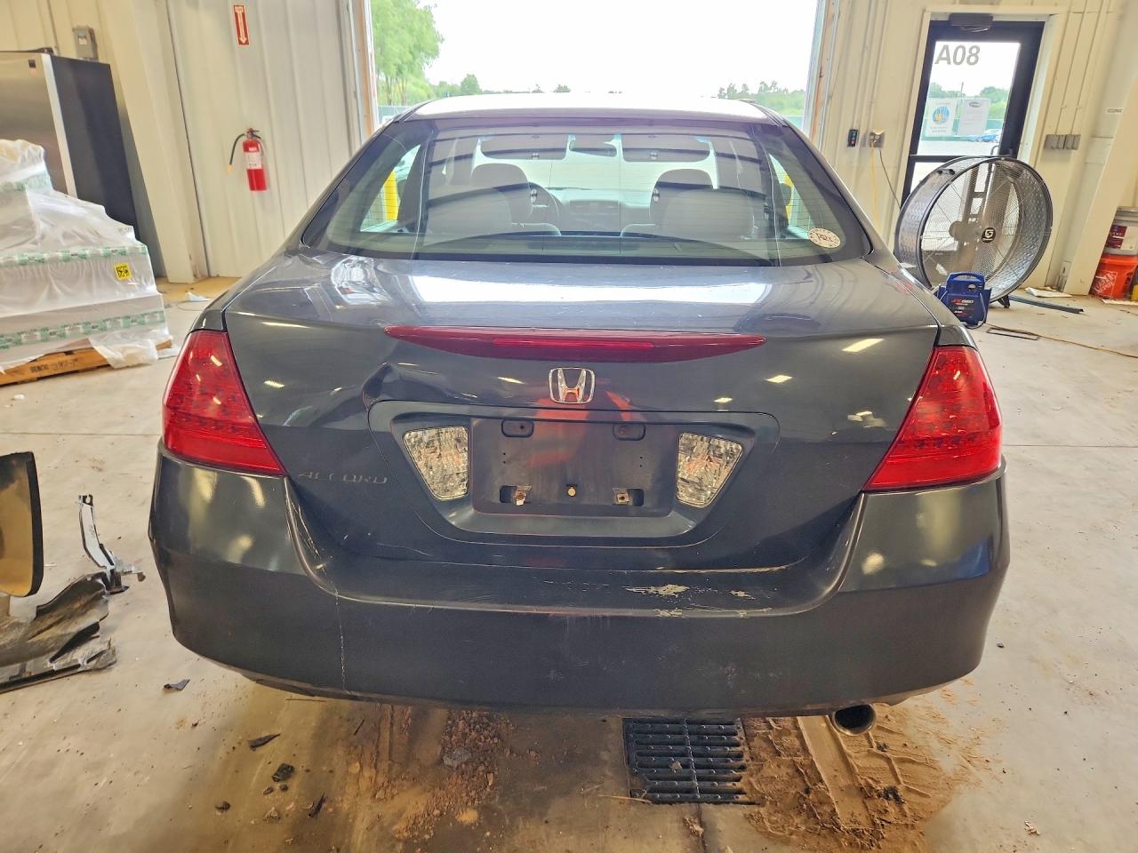 2007 Honda Accord Lx Gray vin: 1HGCM56487A084227