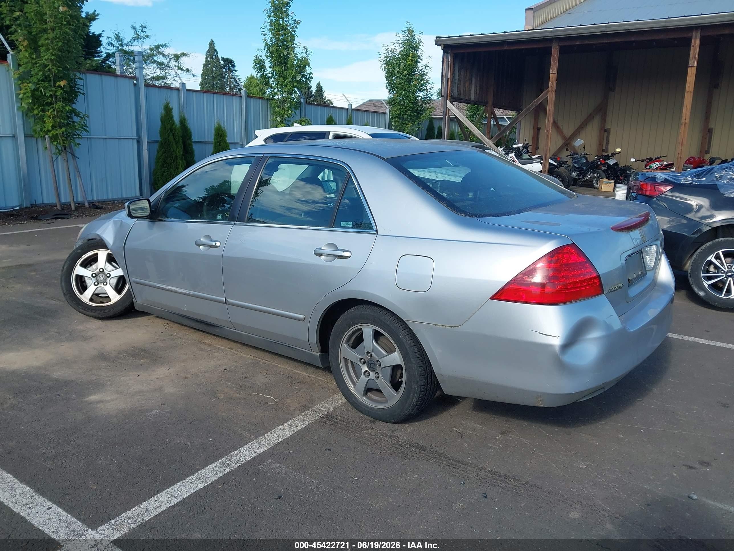 2007 Honda Accord 2.4 Lx Silver vin: 1HGCM56487A103049