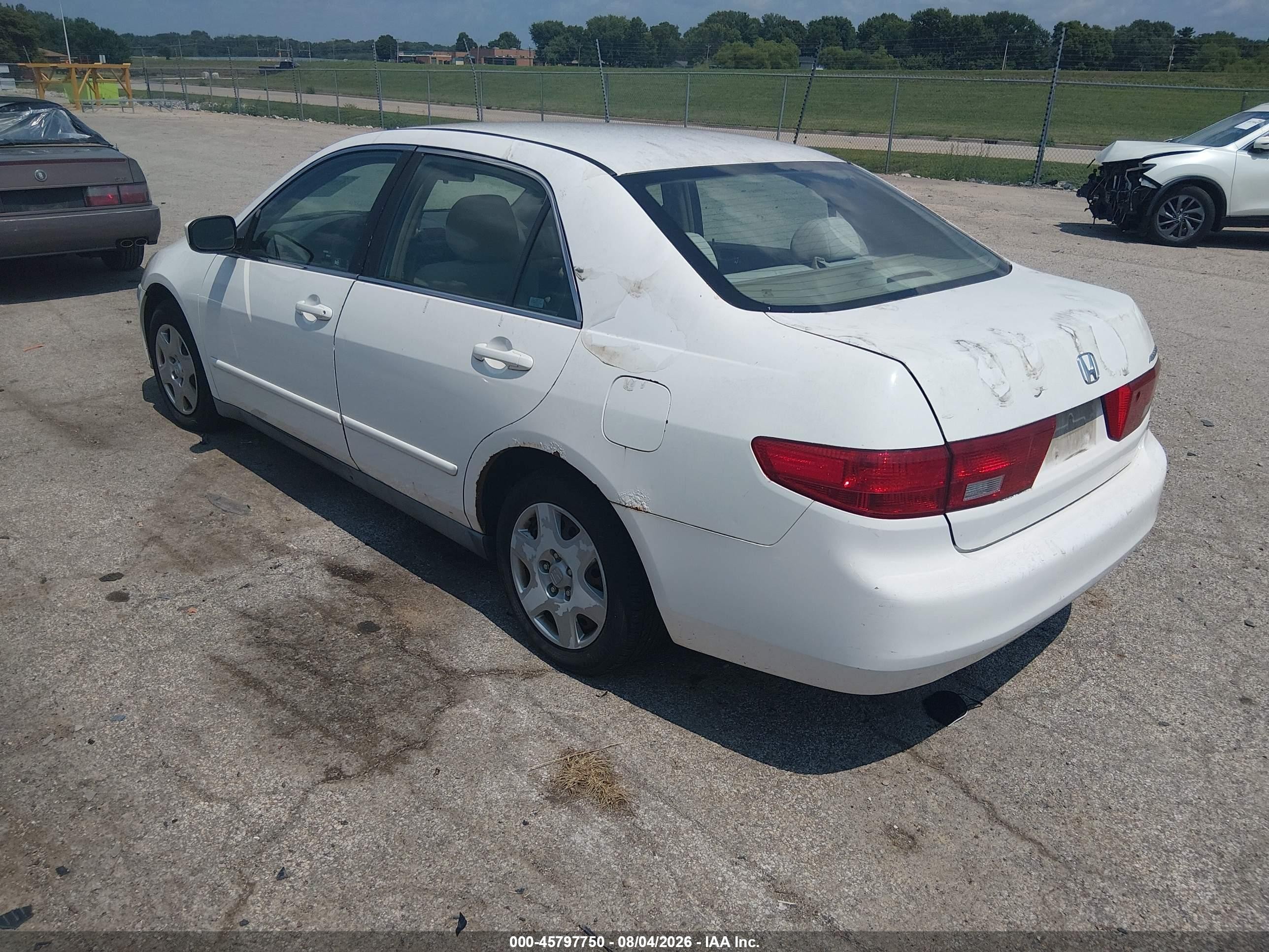 2005 Honda Accord 2.4 Lx White vin: 1HGCM56495A018461