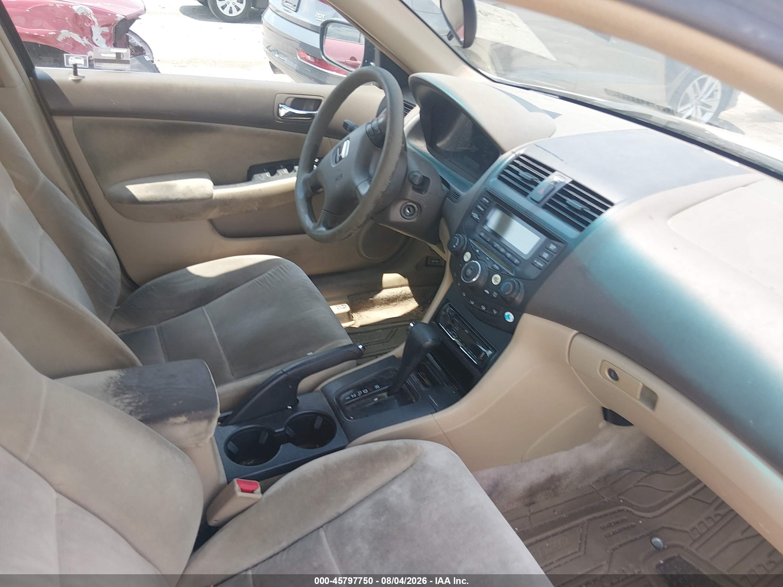 2005 Honda Accord 2.4 Lx White vin: 1HGCM56495A018461