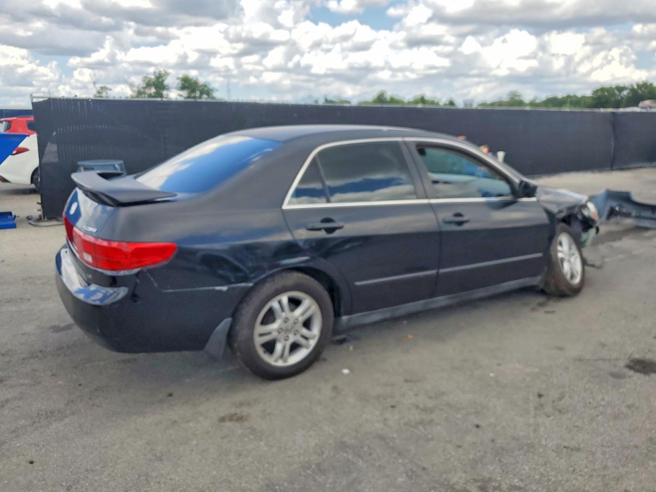 2005 Honda Accord Lx Черный vin: 1HGCM56495A035244