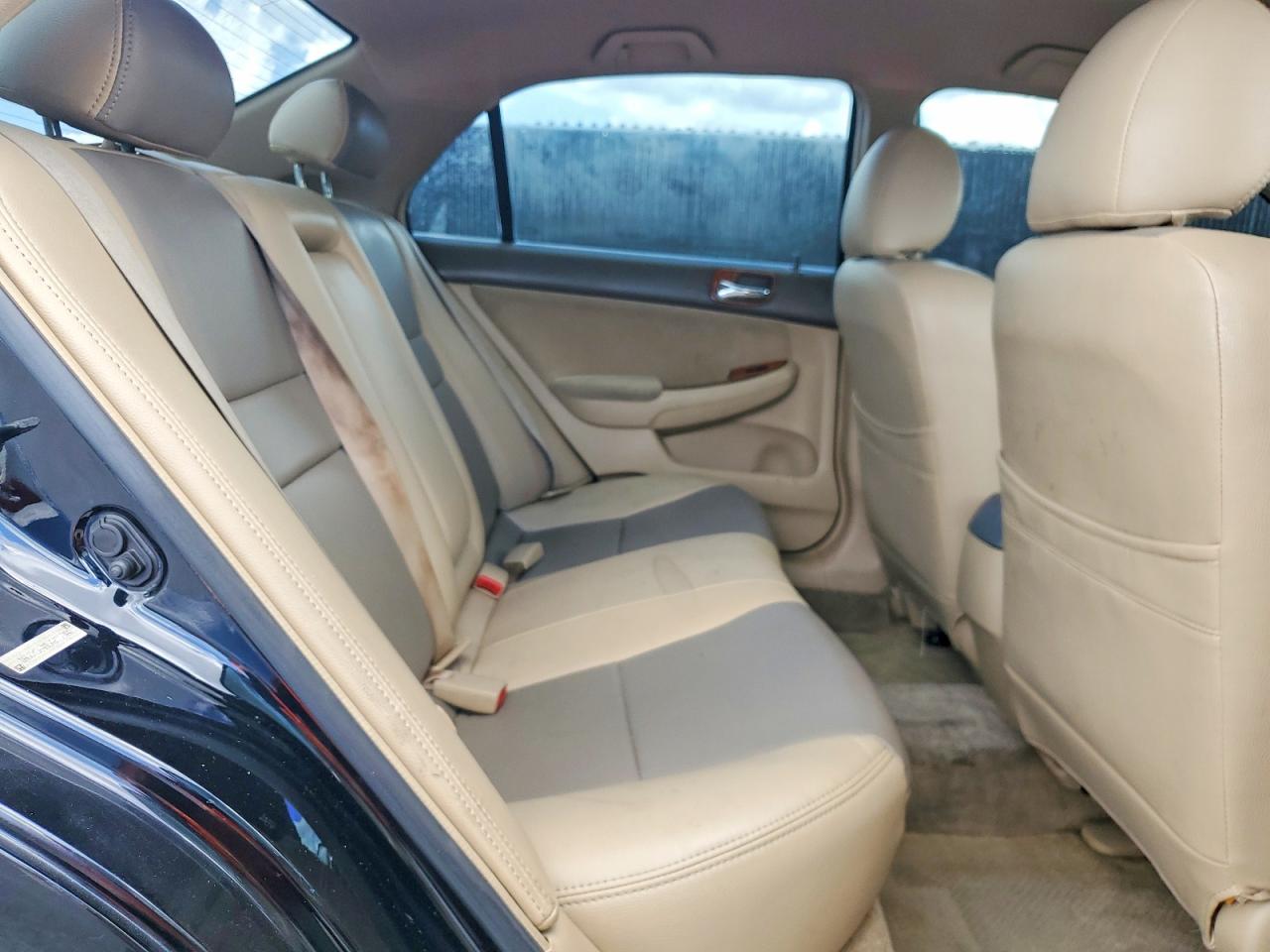 2005 Honda Accord Lx Черный vin: 1HGCM56495A035244