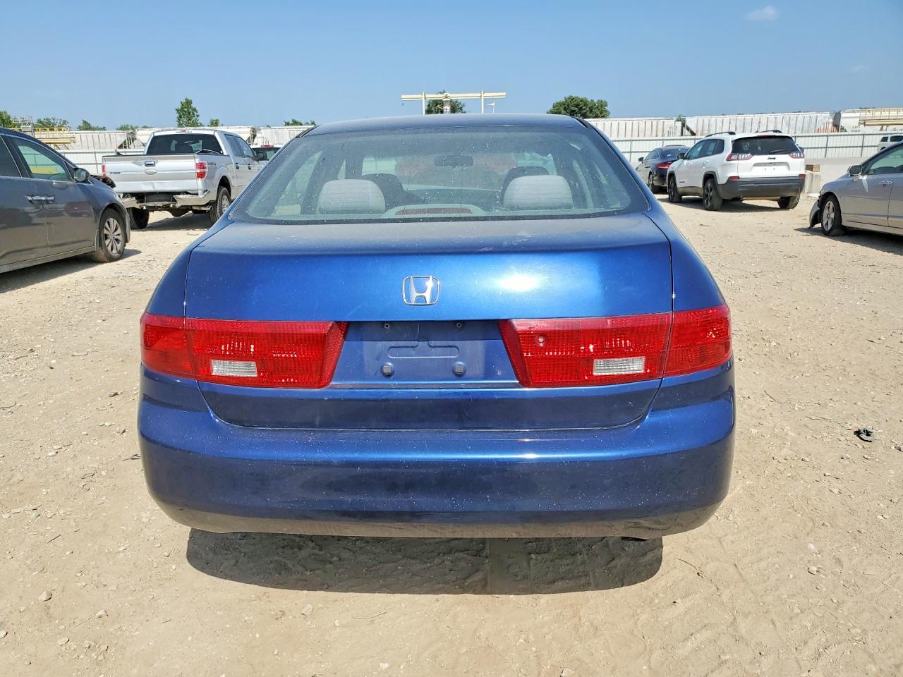 2005 Honda Accord Lx Blue vin: 1HGCM56495A047555