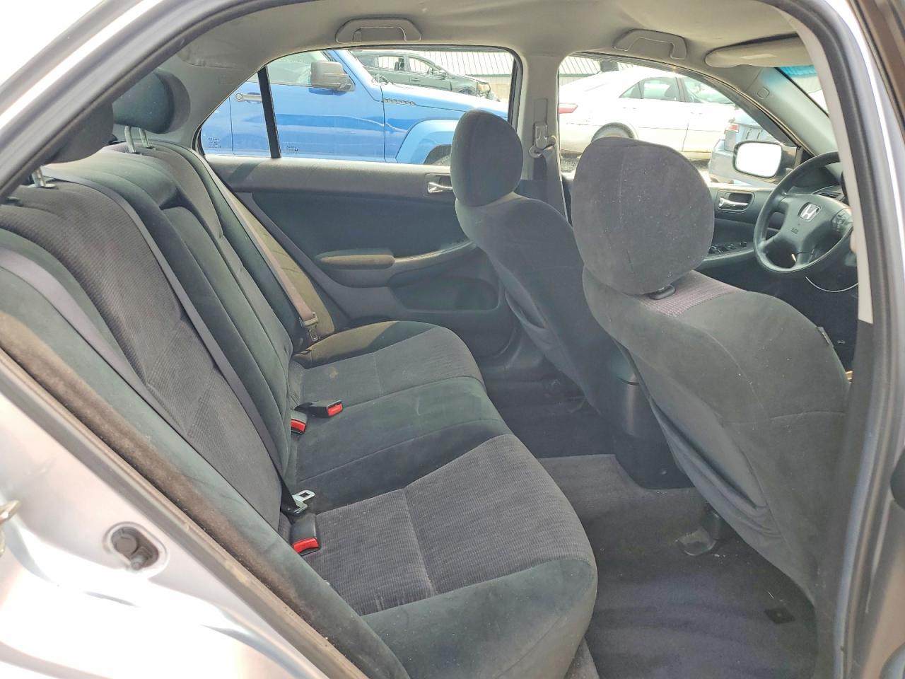 2005 Honda Accord Lx Silver vin: 1HGCM56495A057972