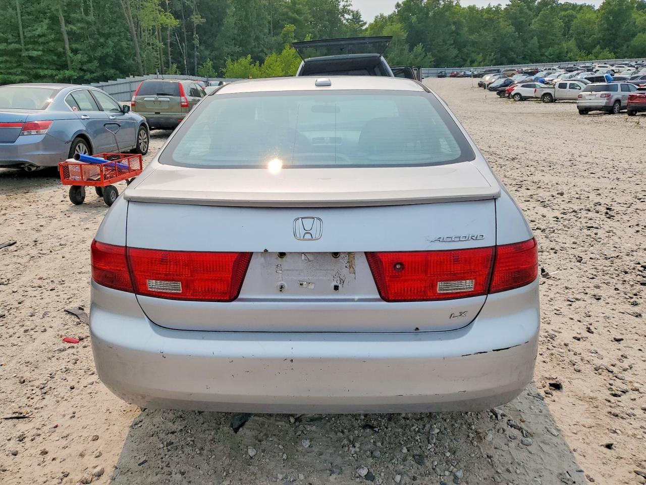 2005 Honda Accord Lx Silver vin: 1HGCM56495A057972