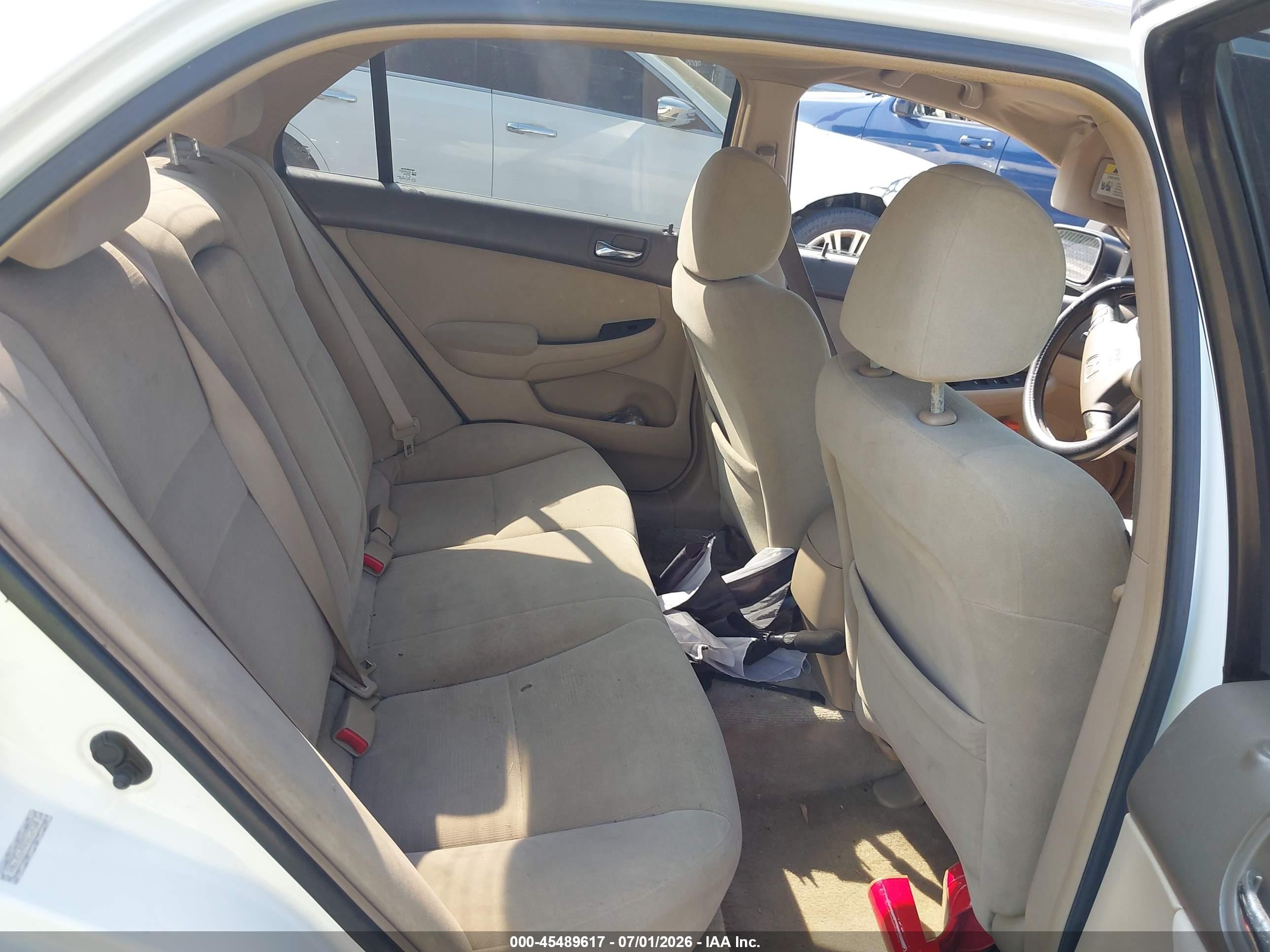 2007 Honda Accord 2.4 Lx White vin: 1HGCM56497A112410