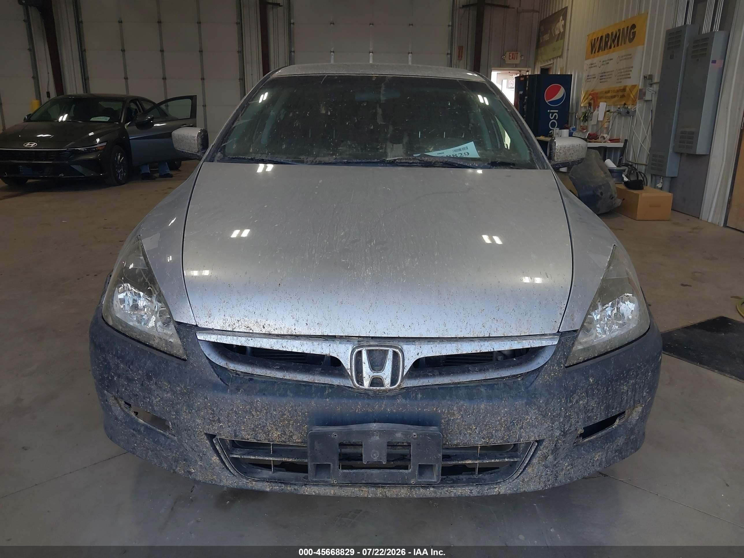 2007 Honda Accord 2.4 Lx Silver vin: 1HGCM56497A147190