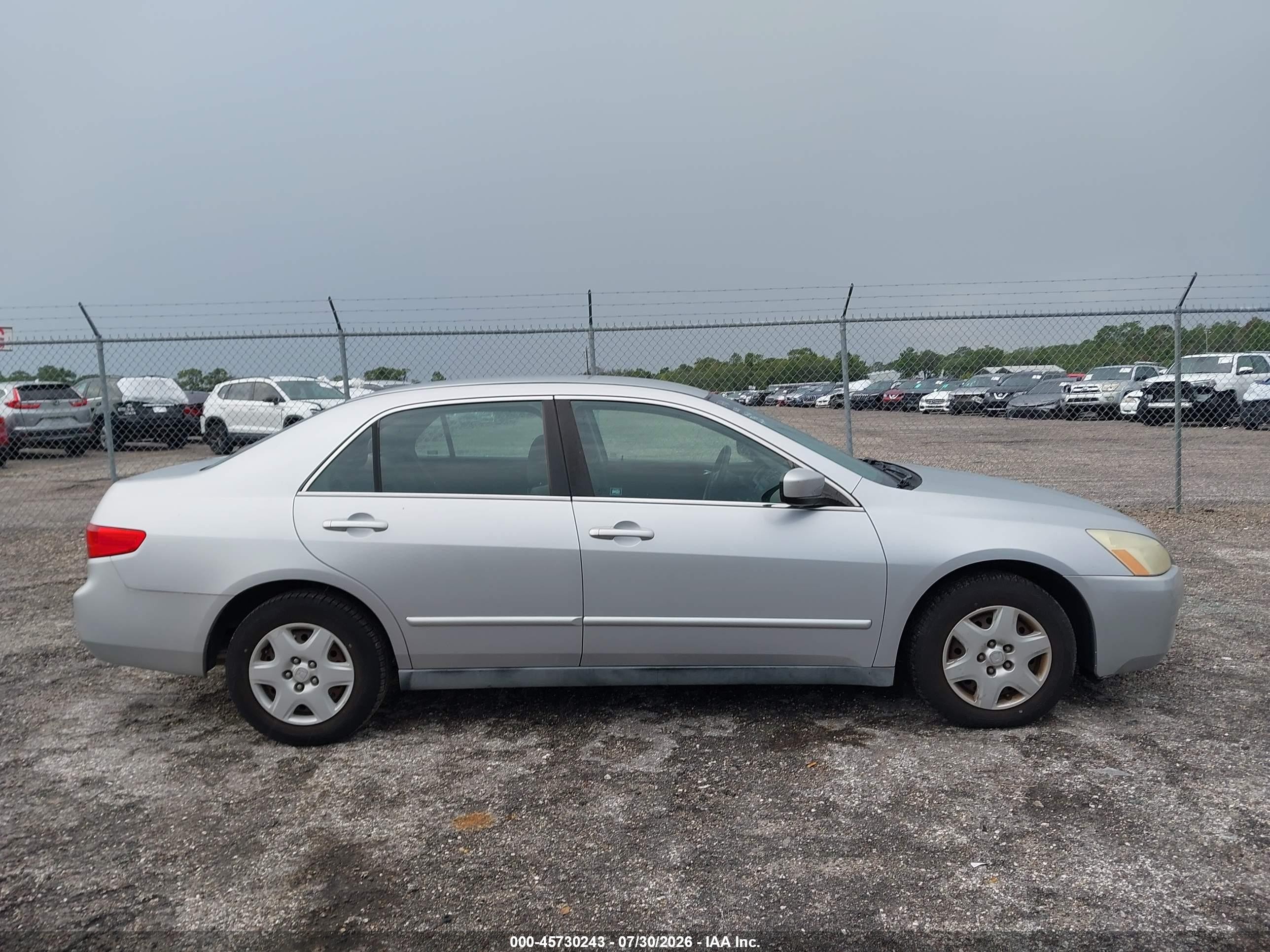 2005 Honda Accord 2.4 Lx Silver vin: 1HGCM564X5A039481