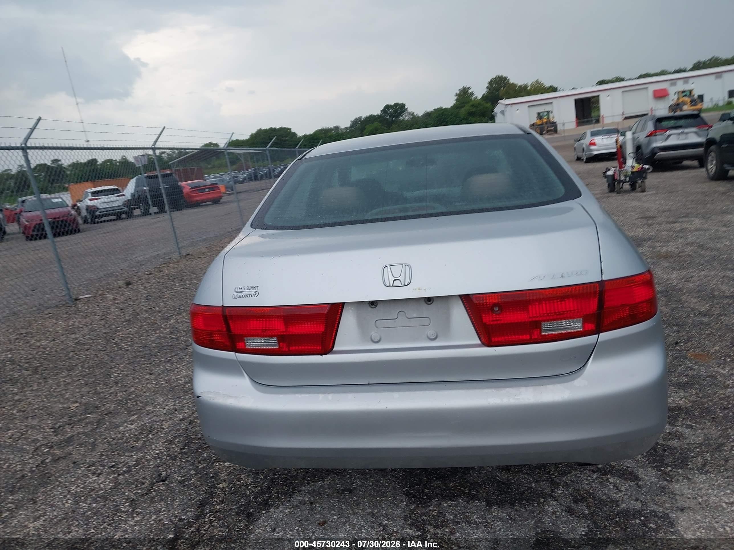 2005 Honda Accord 2.4 Lx Silver vin: 1HGCM564X5A039481