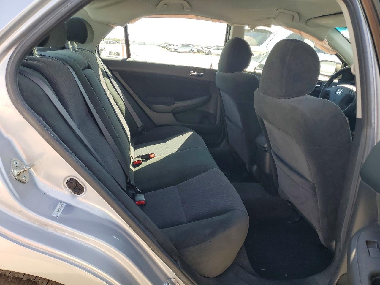 2005 Honda Accord Lx Silver vin: 1HGCM564X5A122845