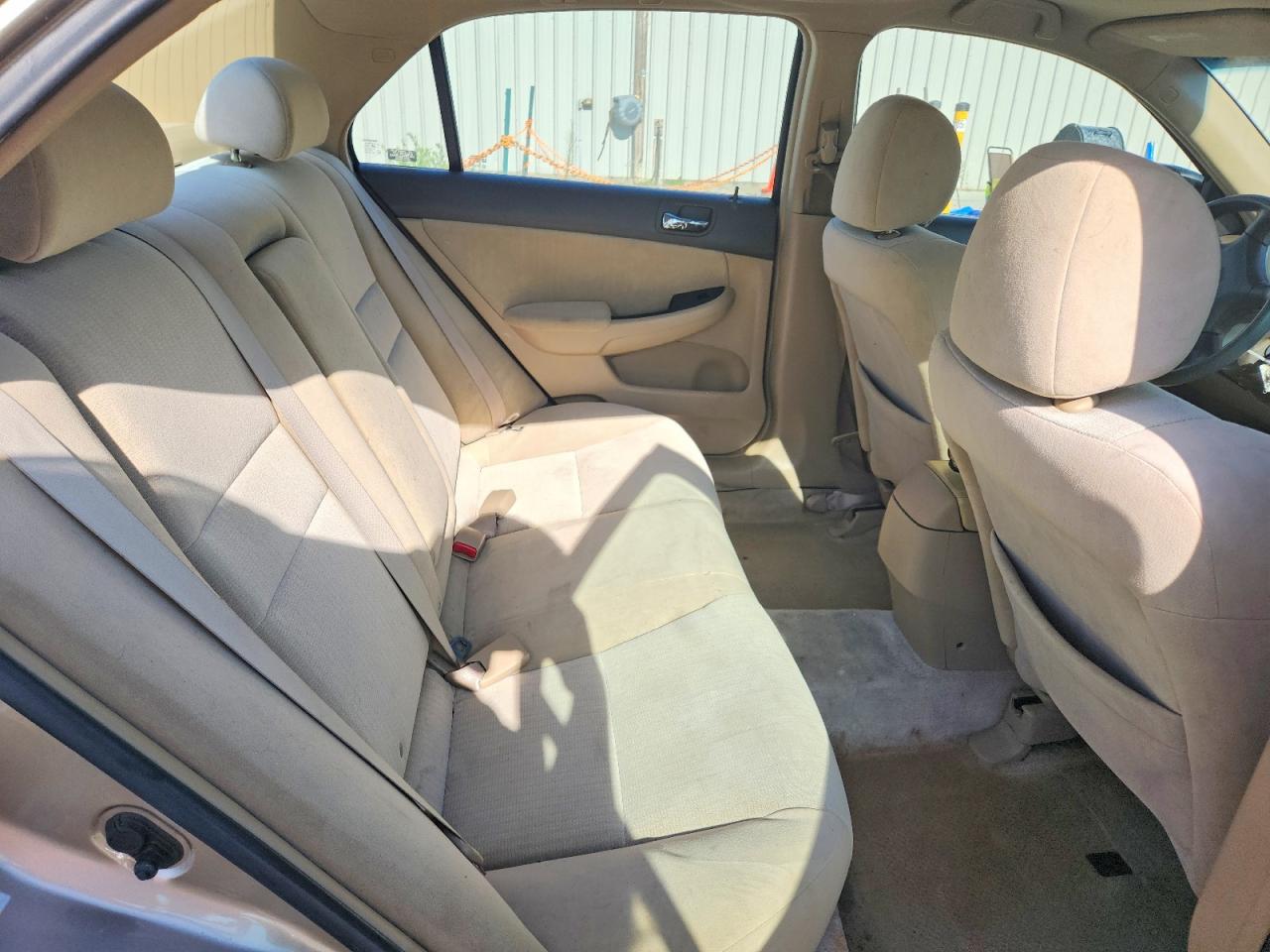 2005 Honda Accord Lx Gold vin: 1HGCM564X5A128399