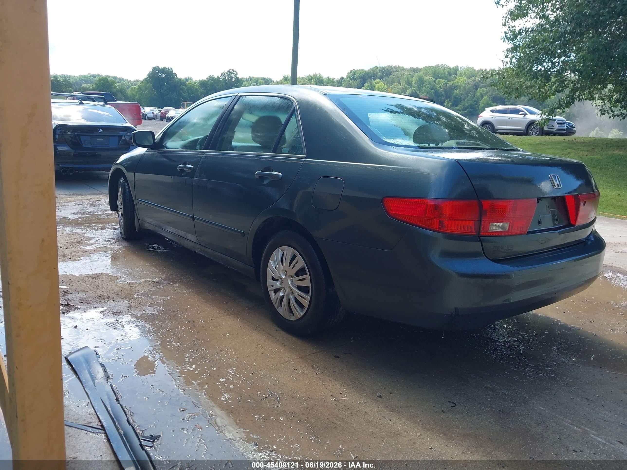 2005 Honda Accord 2.4 Lx Blue vin: 1HGCM564X5A158048