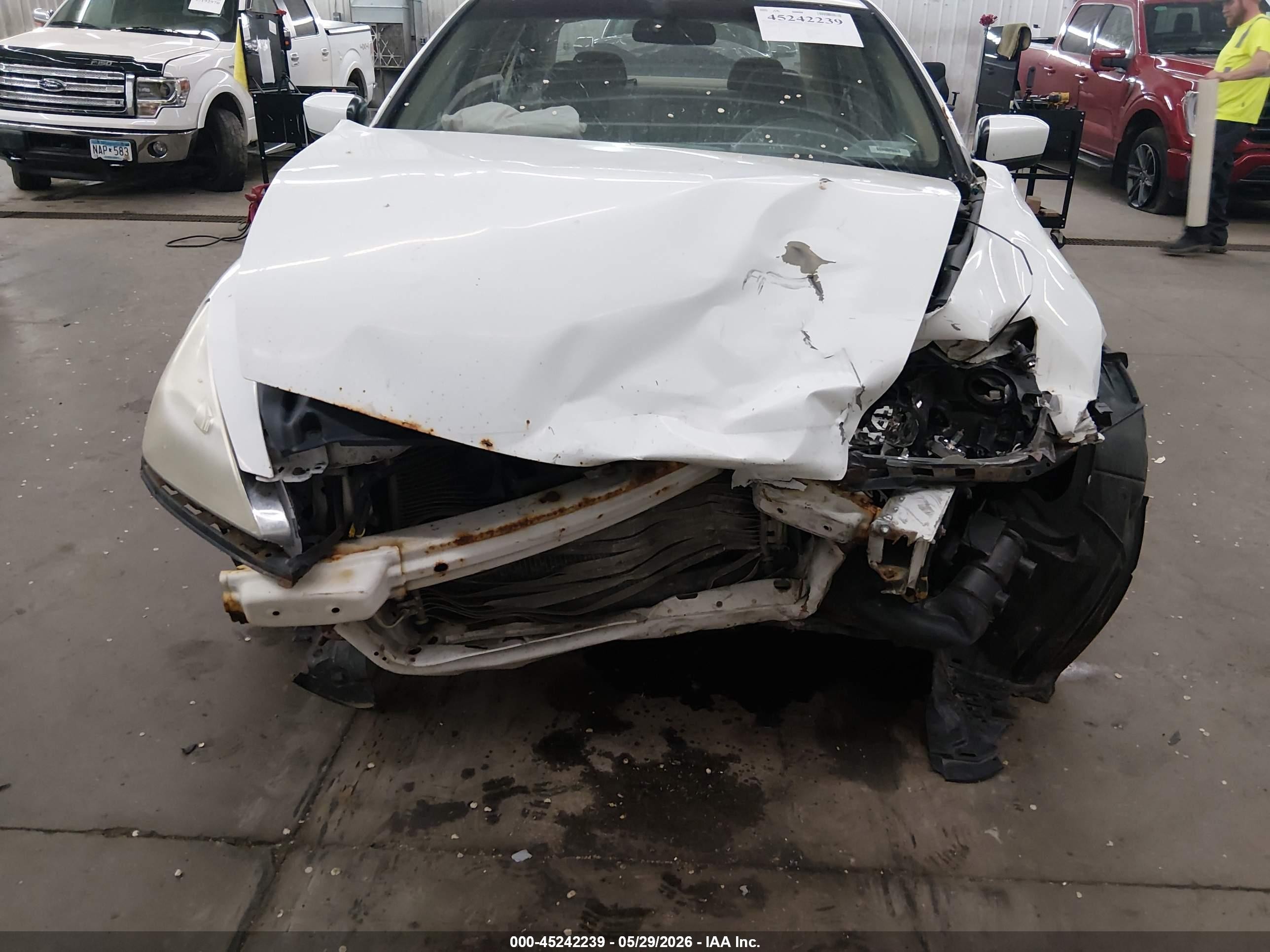 2006 Honda Accord 2.4 Lx Белый vin: 1HGCM564X6A005171