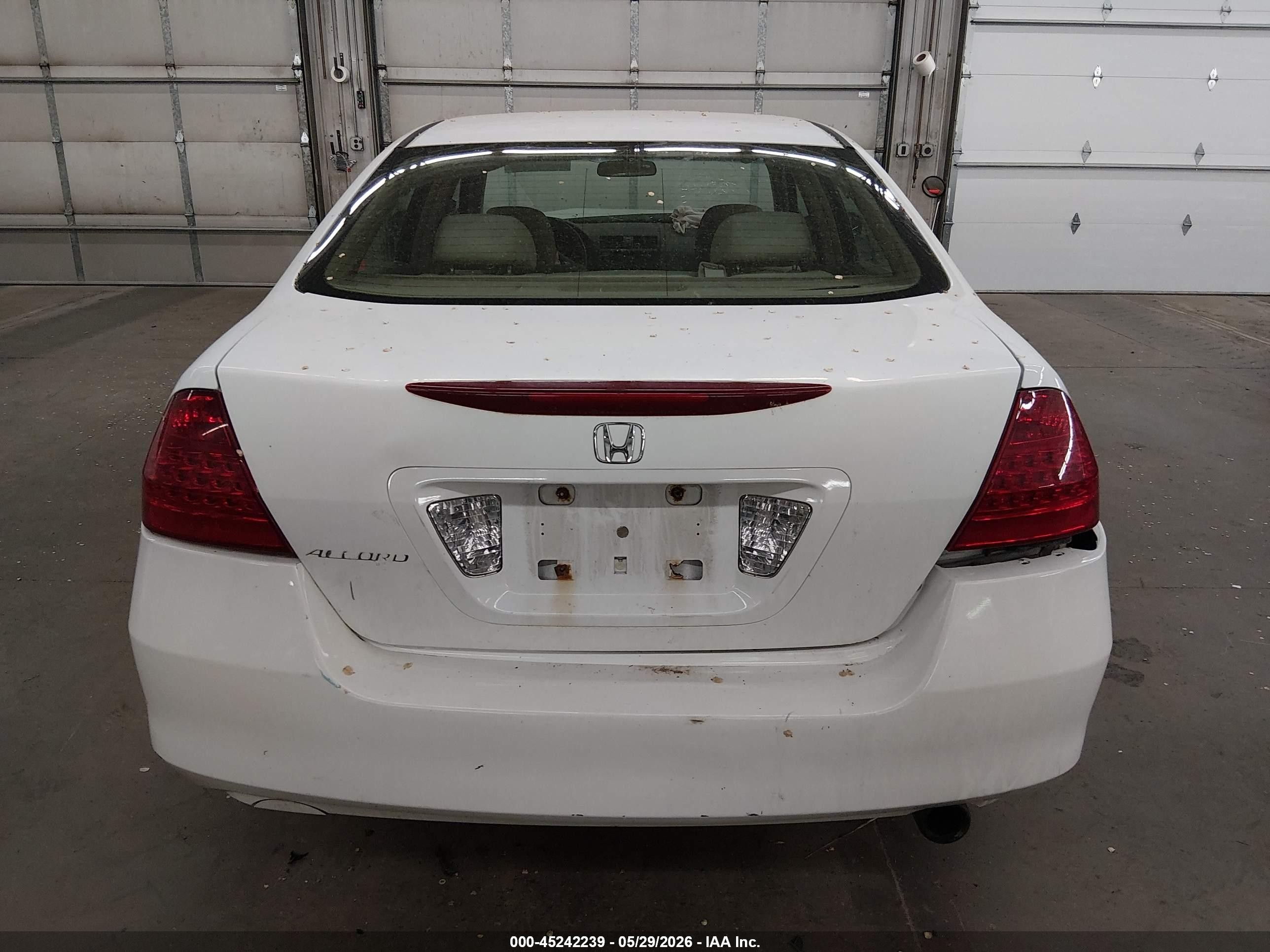 2006 Honda Accord 2.4 Lx Белый vin: 1HGCM564X6A005171