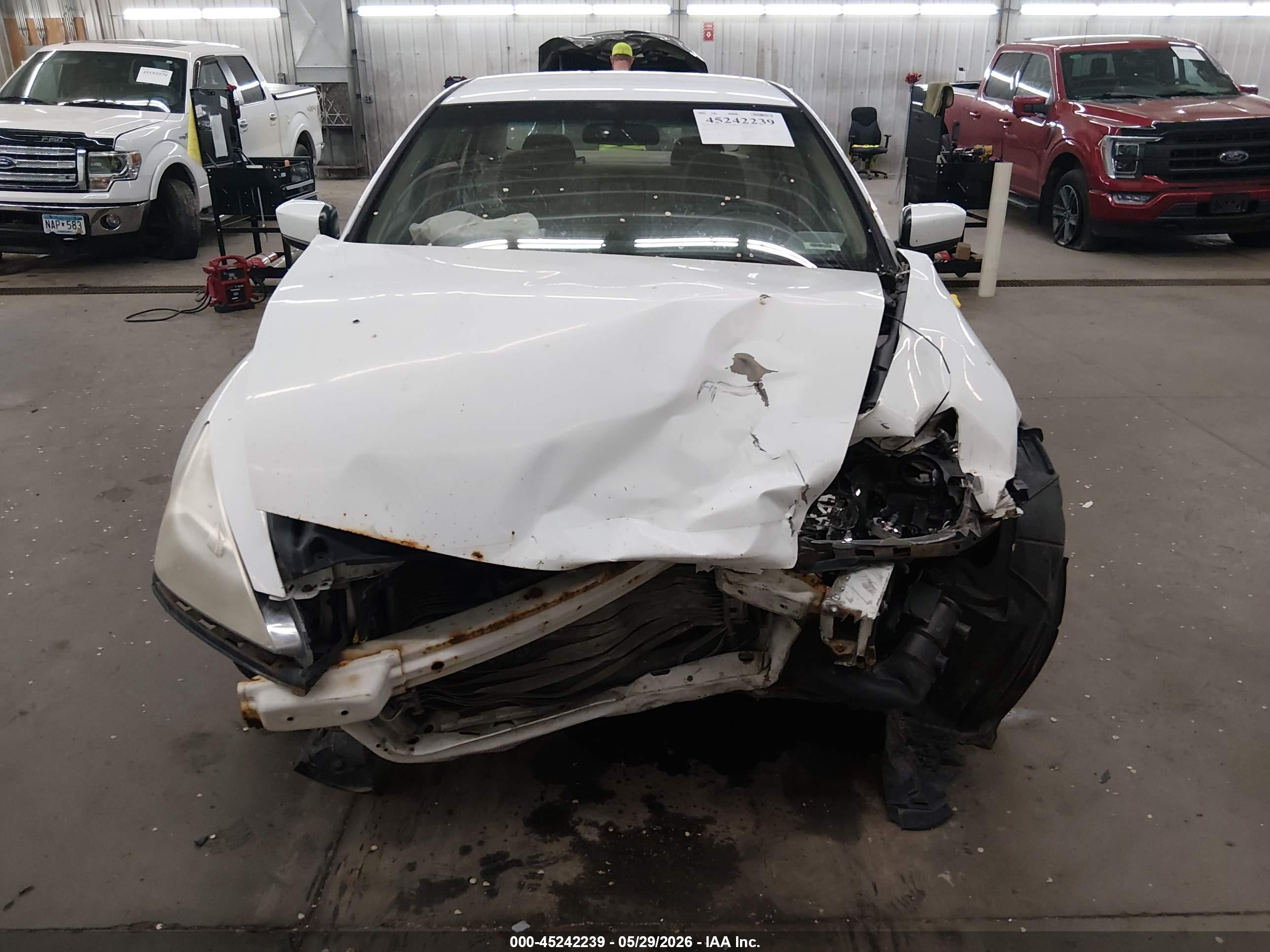 2006 Honda Accord 2.4 Lx Белый vin: 1HGCM564X6A005171